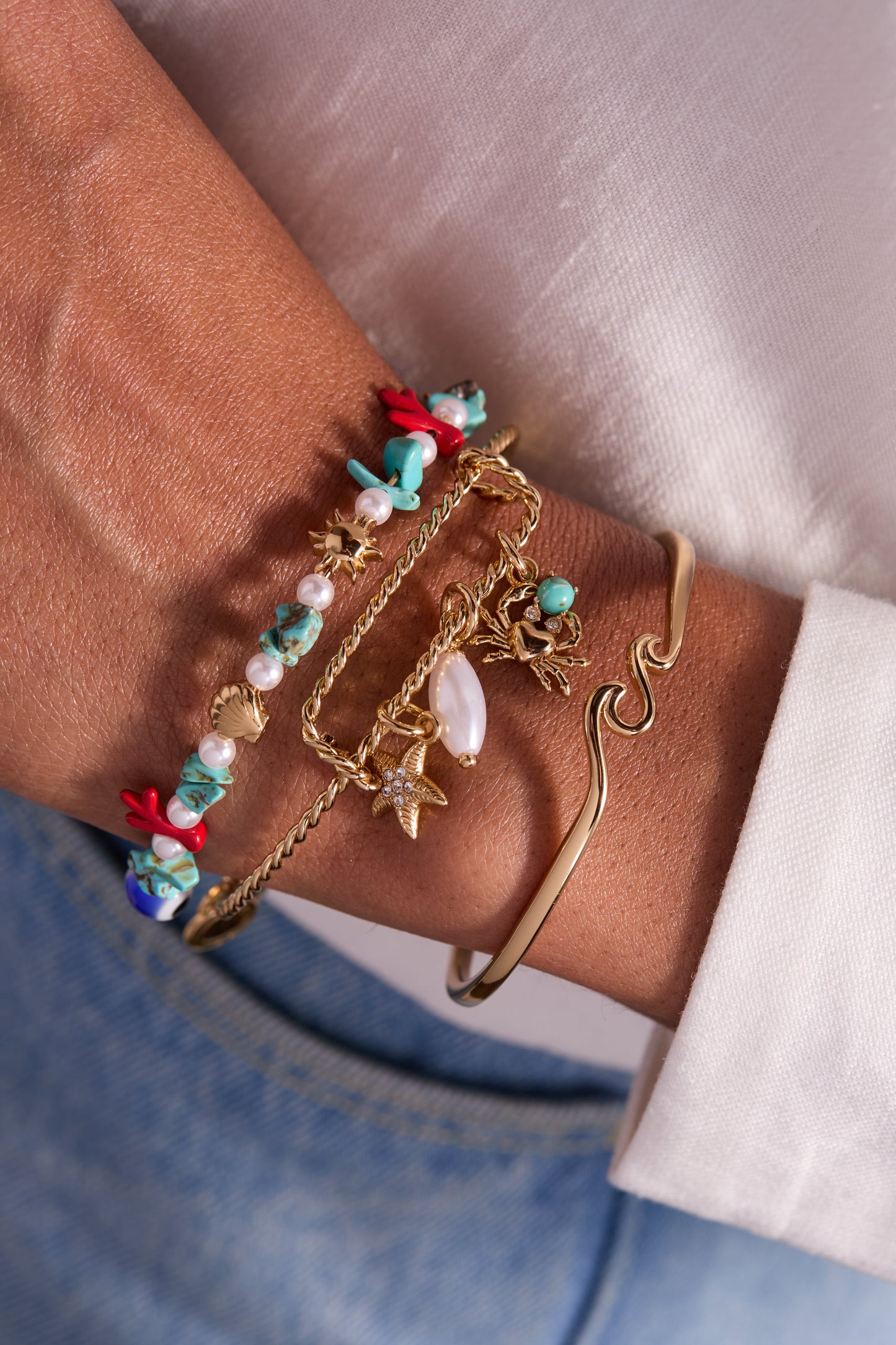 Wave Cuff Gold