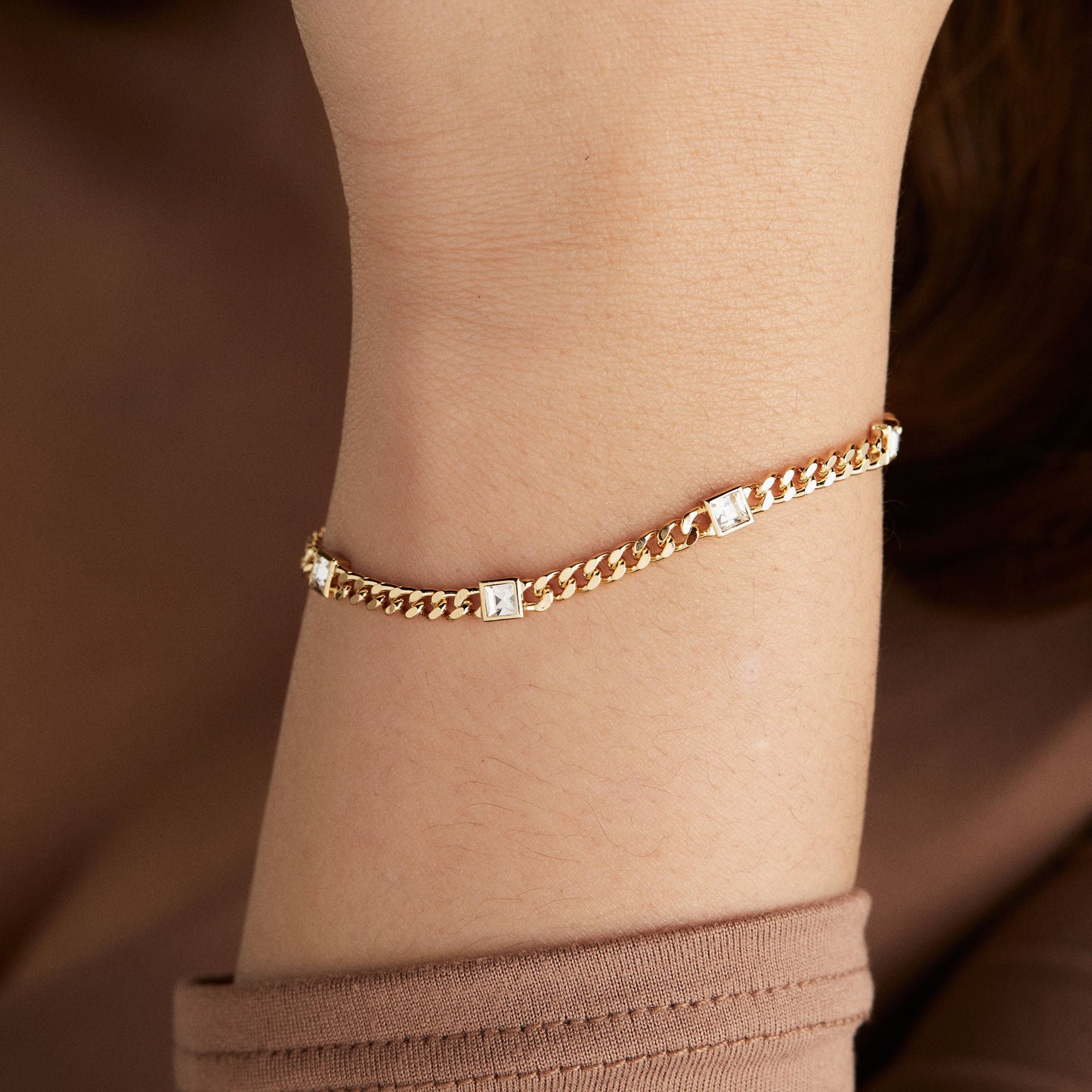 Clear Crystal Curb Chain Bracelet, April Birthstone Silver