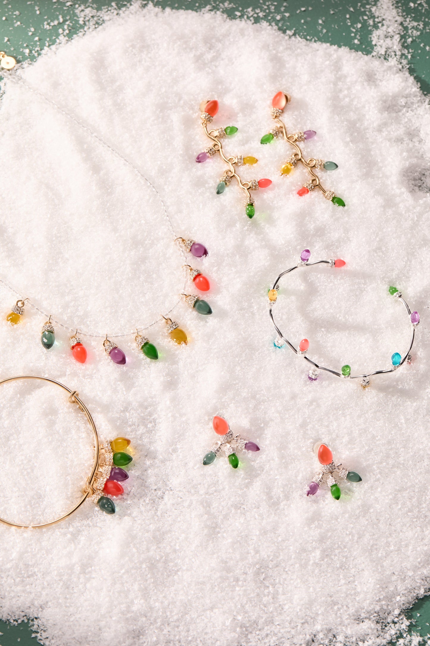 Christmas Light Bulb Charm Bangle Gold