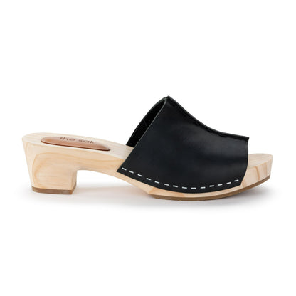 The Sak Ella Clog Sandal in Black Leather