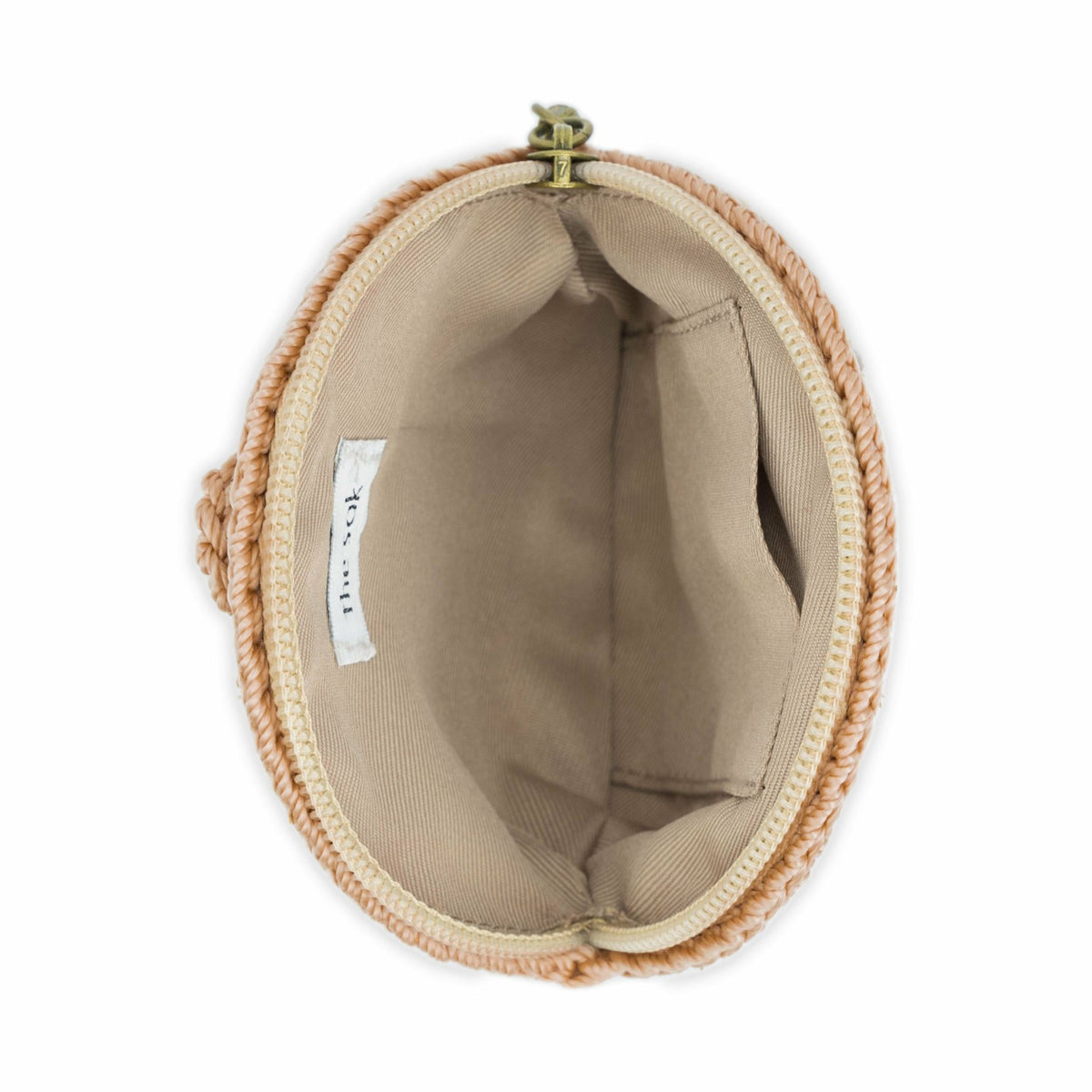 The Sak Circle Coin Pouch in Bamboo Stone Heart Crochet