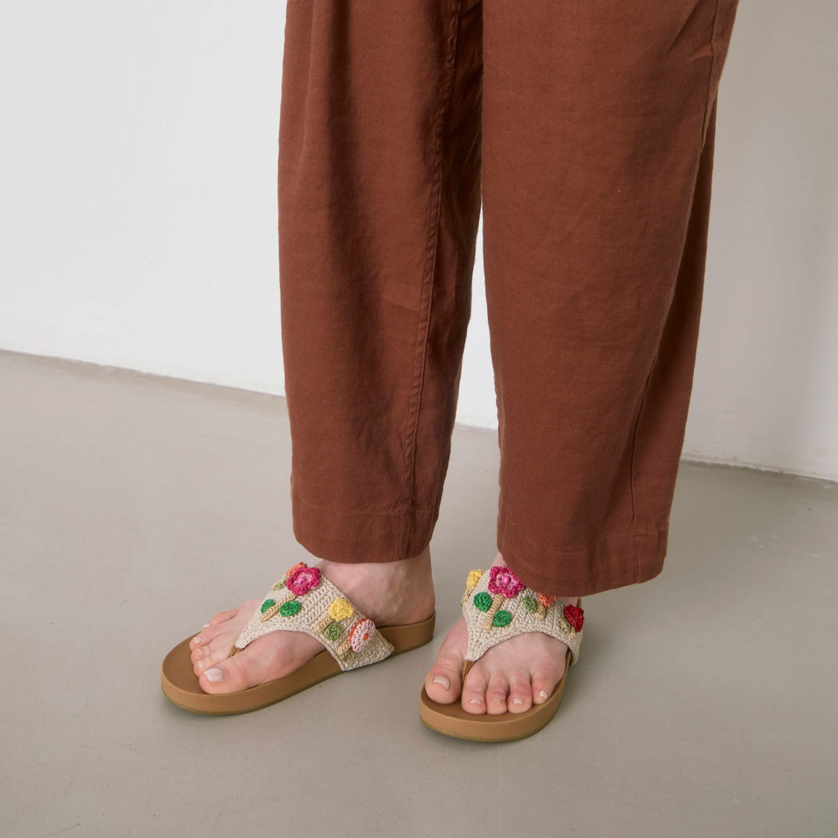 The Sak Everly Sandal in Flower Ecru Crochet