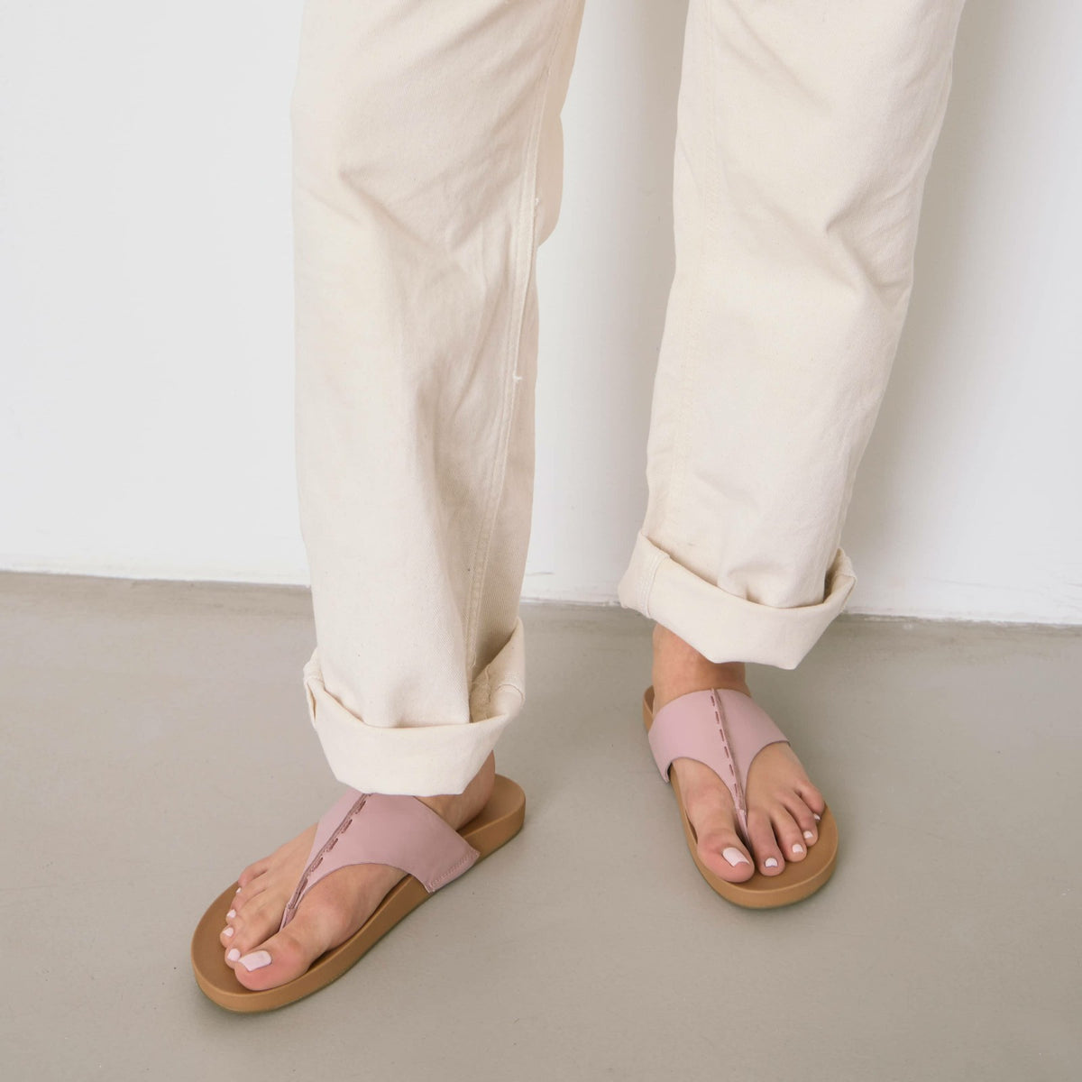 The Sak Everly Sandal in Rosewood Leather