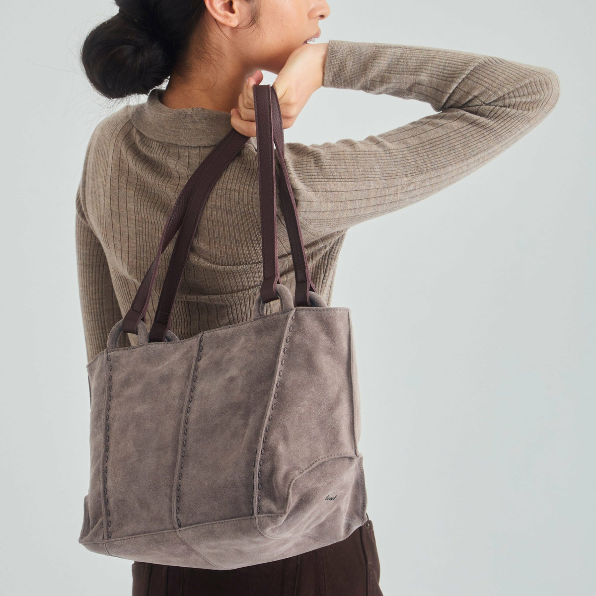 The Sak Los Feliz Satchel Bag in Mushroom Suede