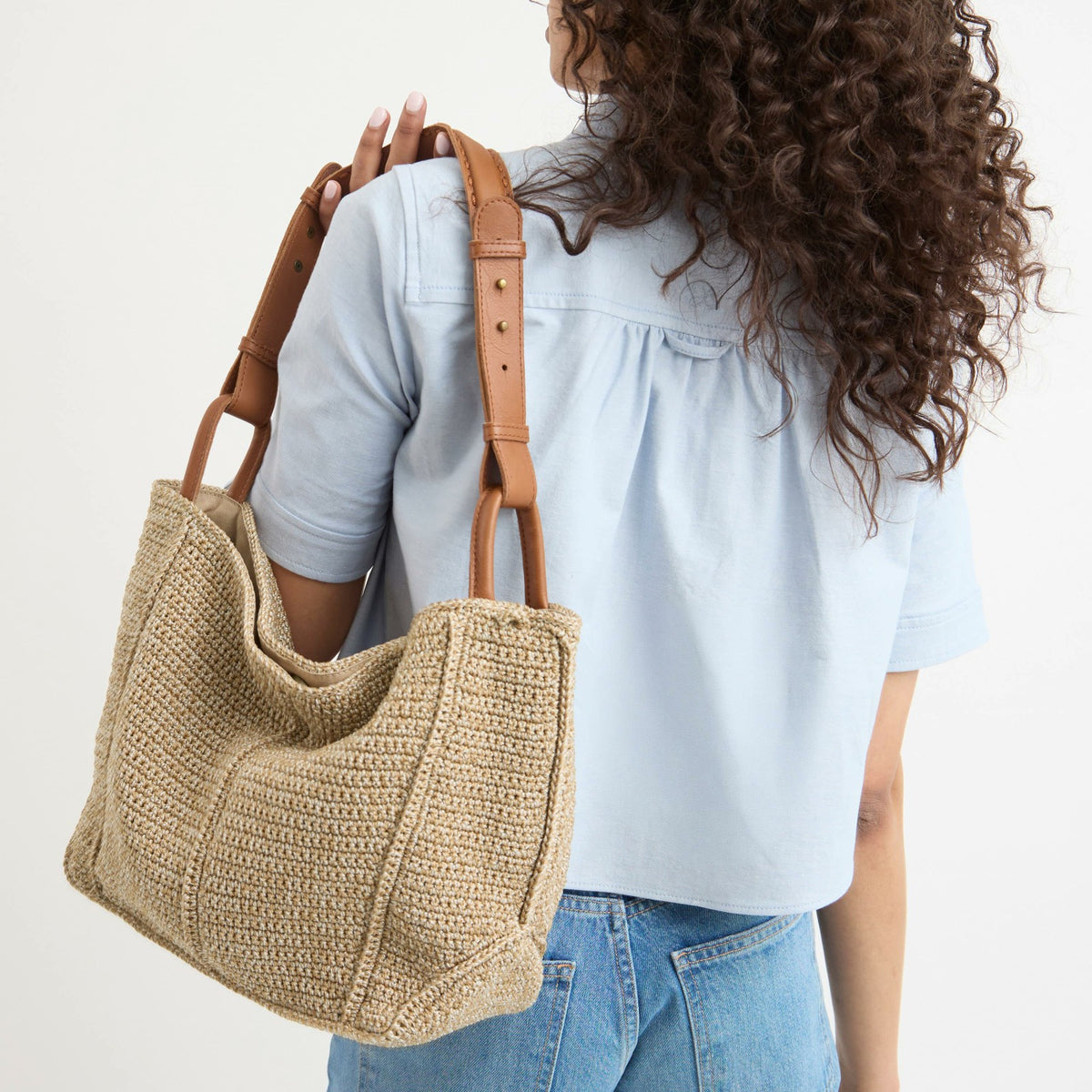 The Sak Los Feliz Medium Tote Bag in Bamboo Static Crochet