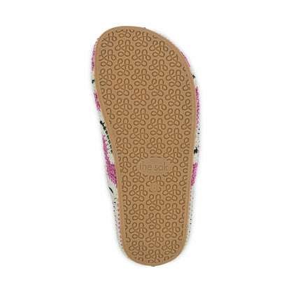 The Sak Bolinas Ripple Clog in Fuchsia Crochet