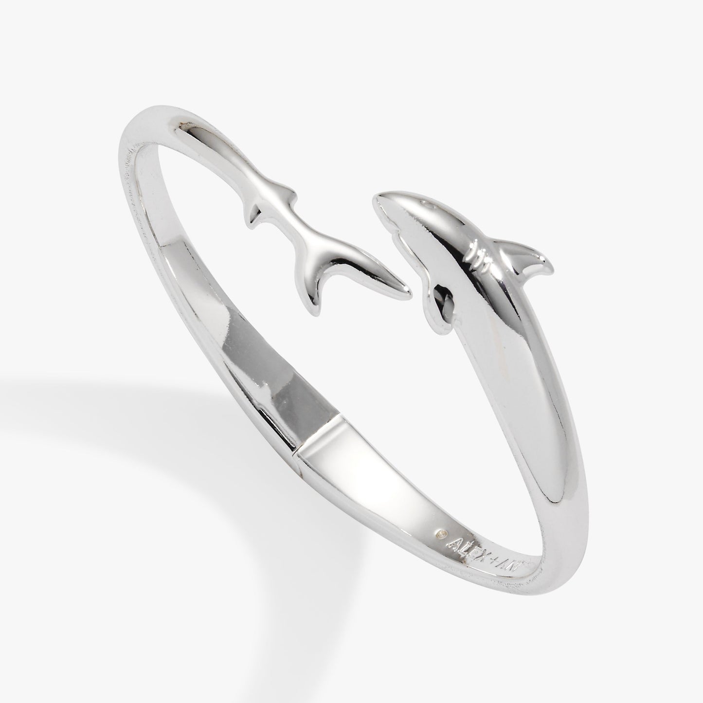 Shark Bypass Cuff Silver