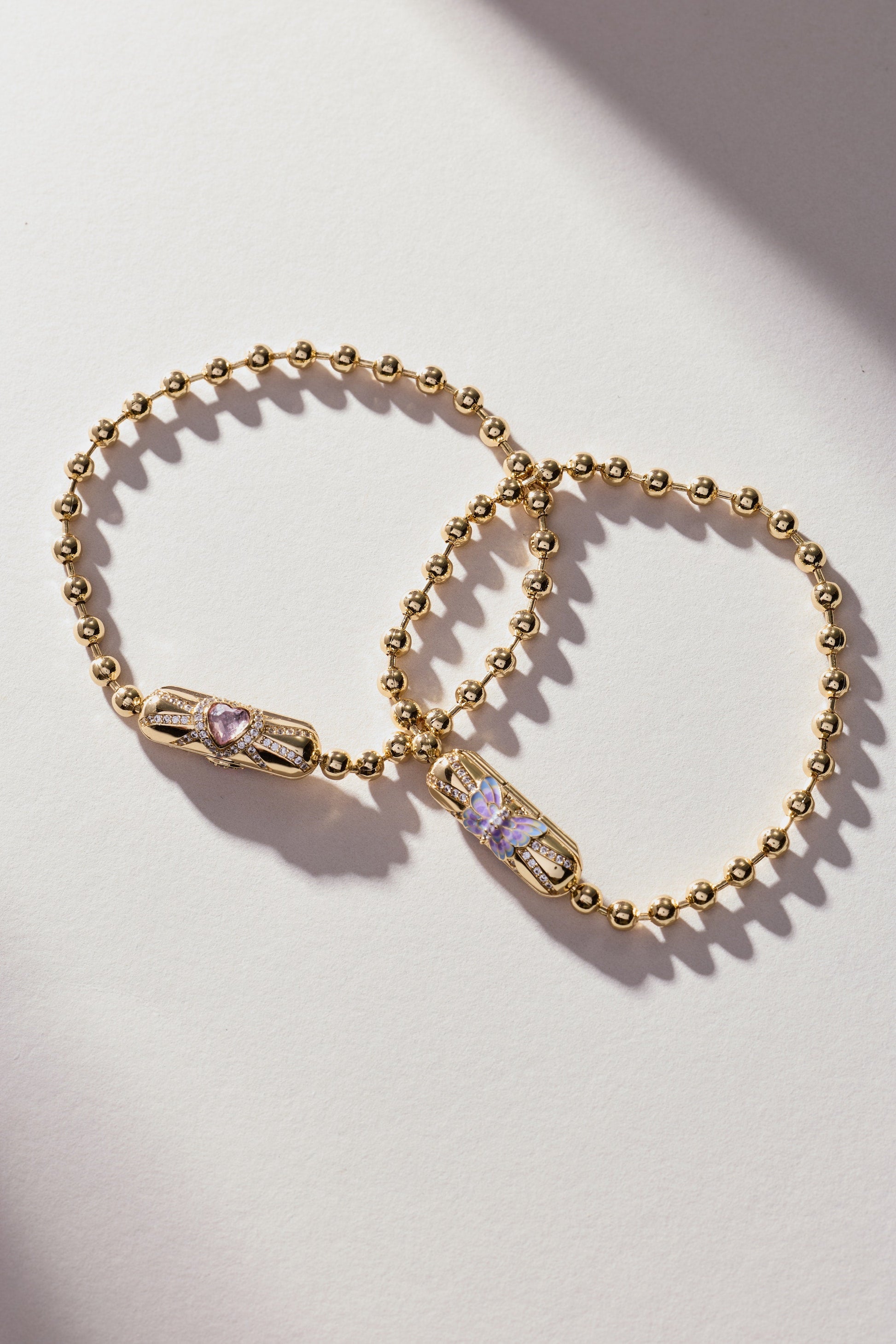 Heart Barrel Closure Bracelet Gold