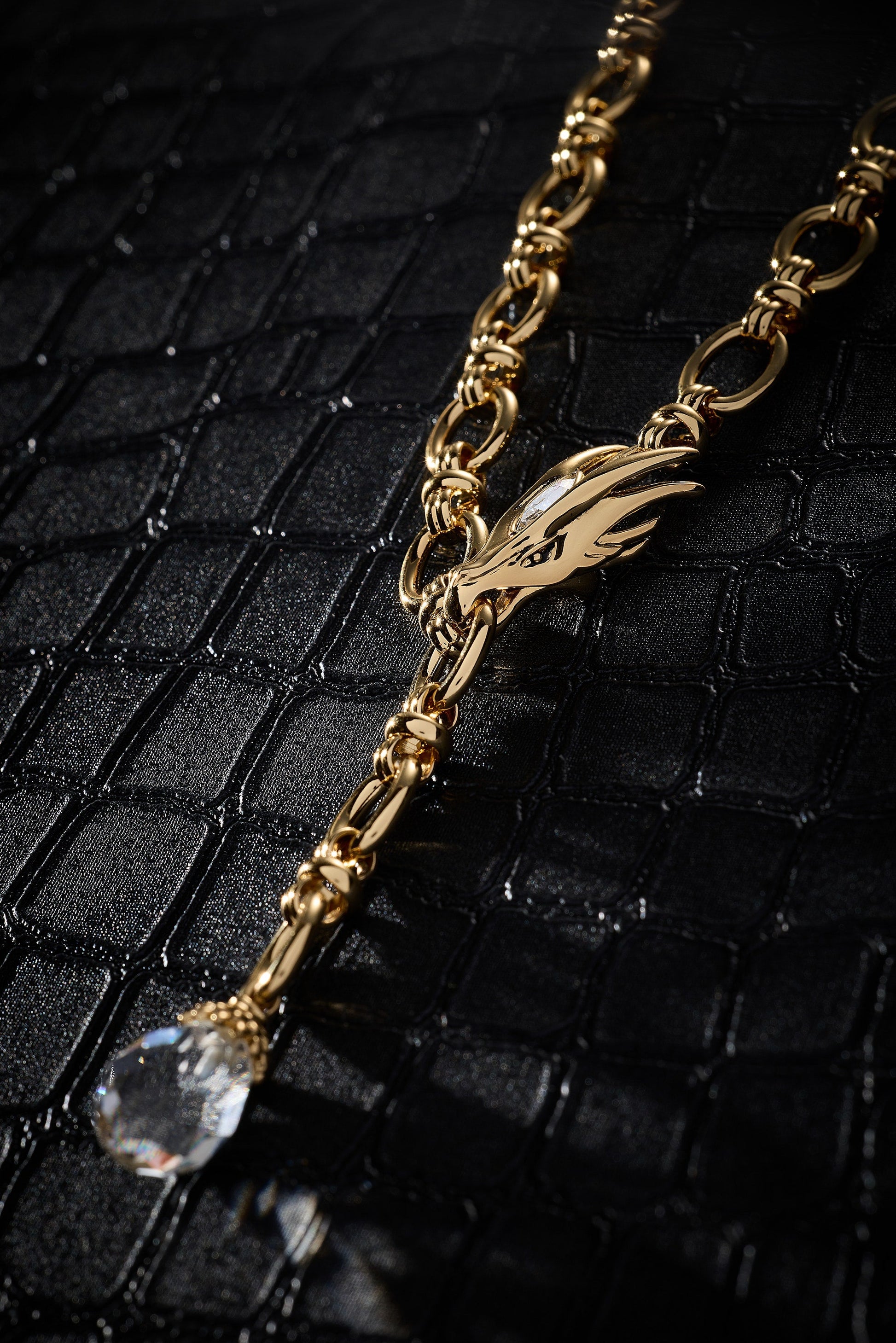 HOUSE OF THE DRAGON™ Syrax Y Necklace Gold