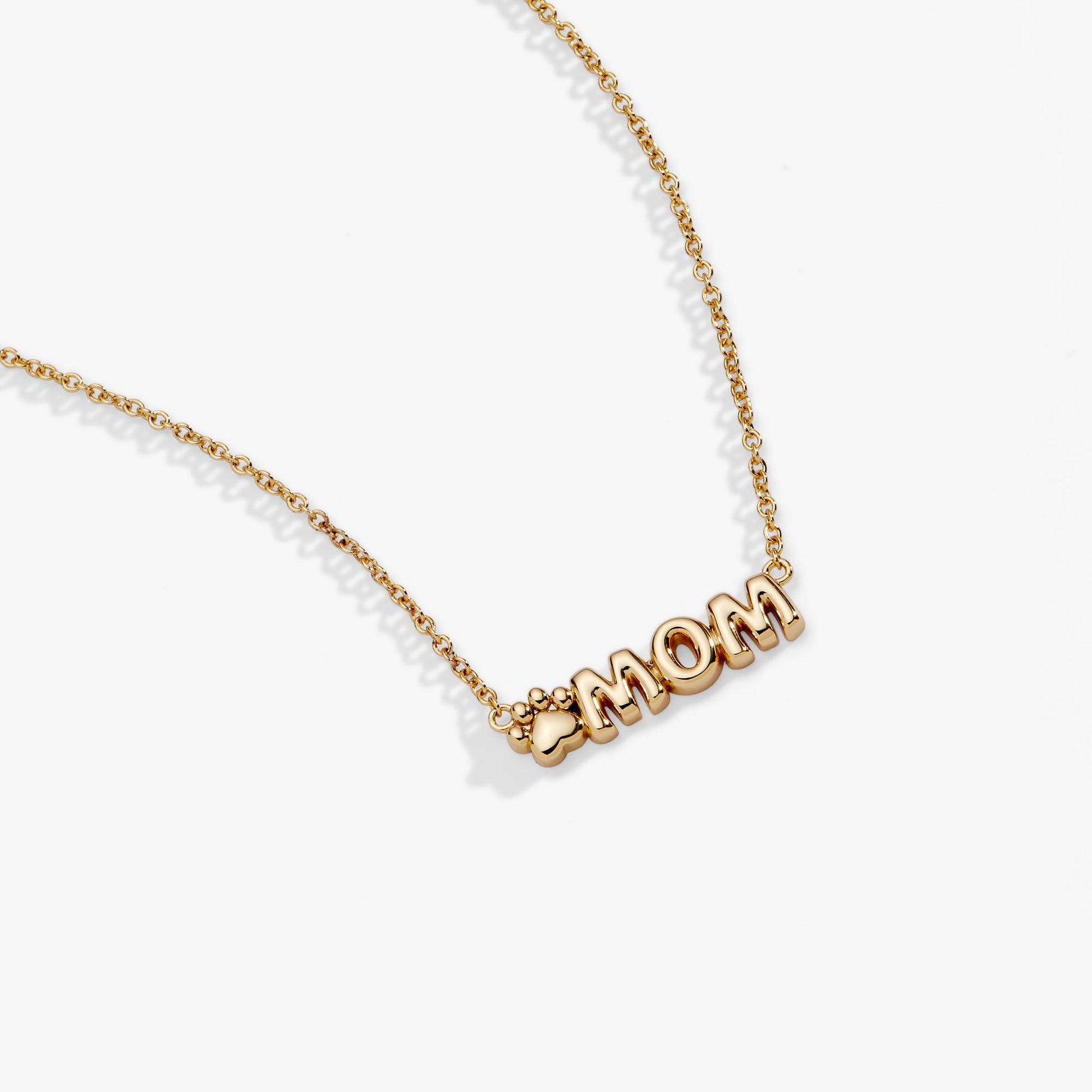 Pet Mom Nameplate Necklace Gold