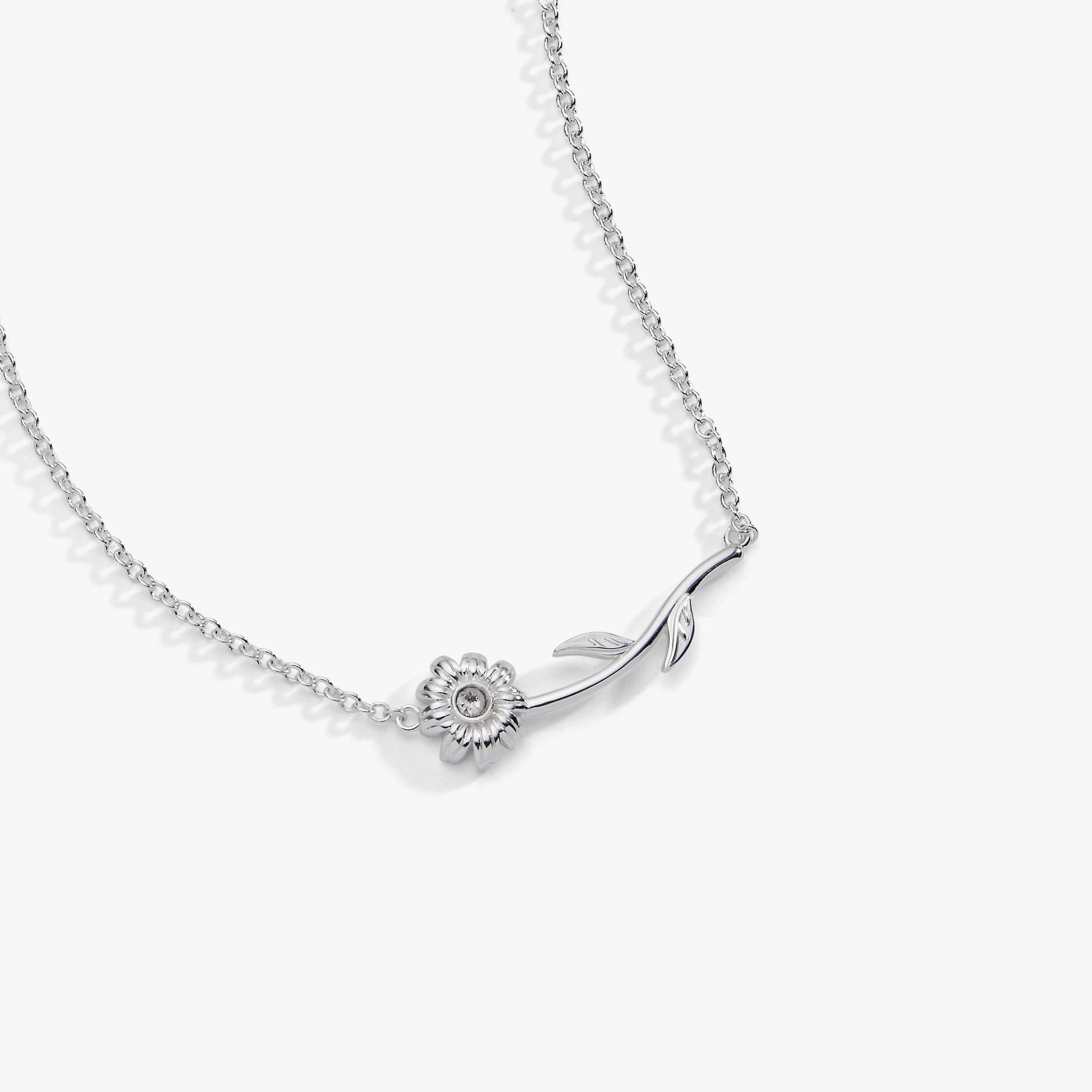 Daisy Inline Necklace Silver