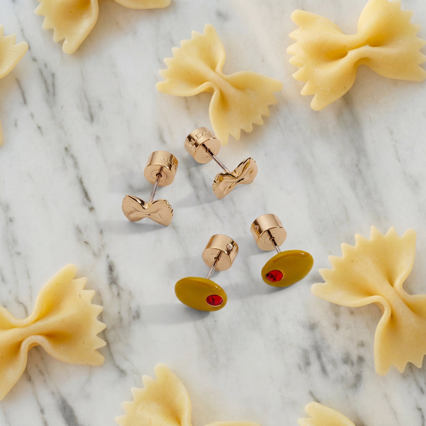 Pasta Girl Stud Earrings Set Of 2 Gold