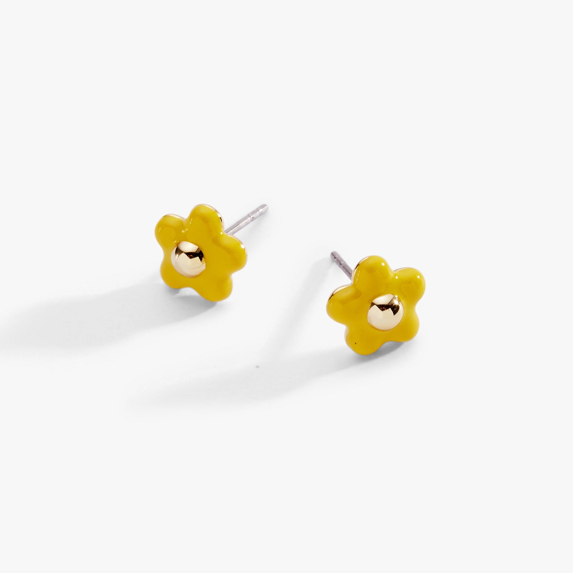 Enamel Buttercup Stud Earrings Gold