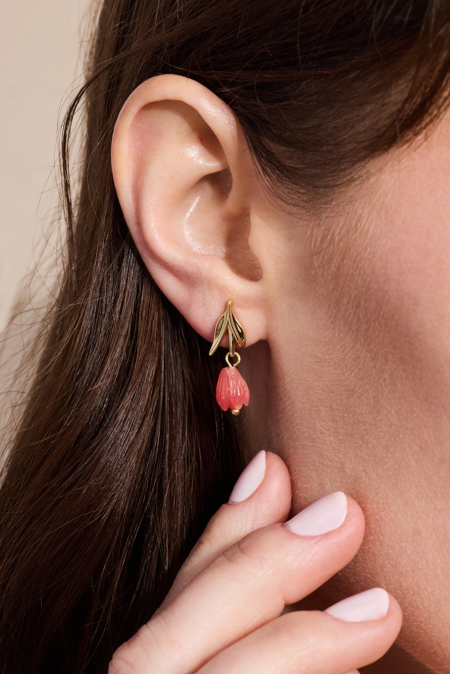 Tulip Cherry Quartz Earrings Gold