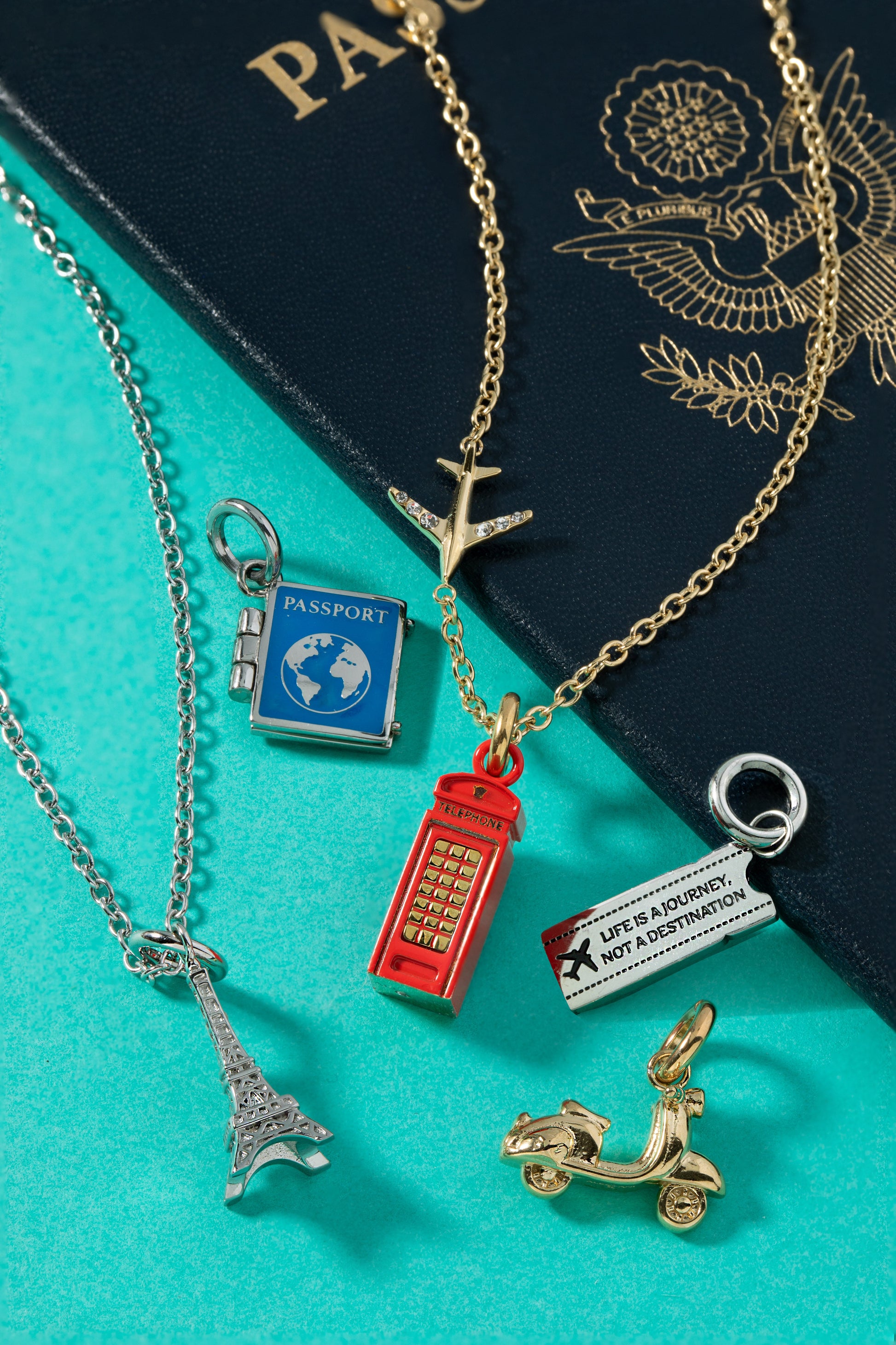 Phonebooth Charm Stainless Steel Gold
