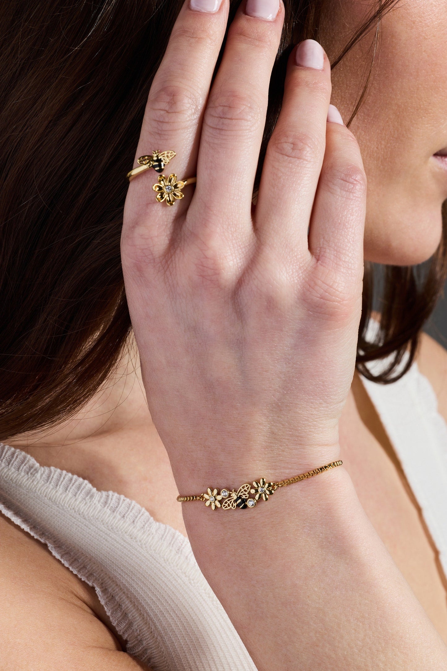 Bee & Daisy Wrap Ring Gold