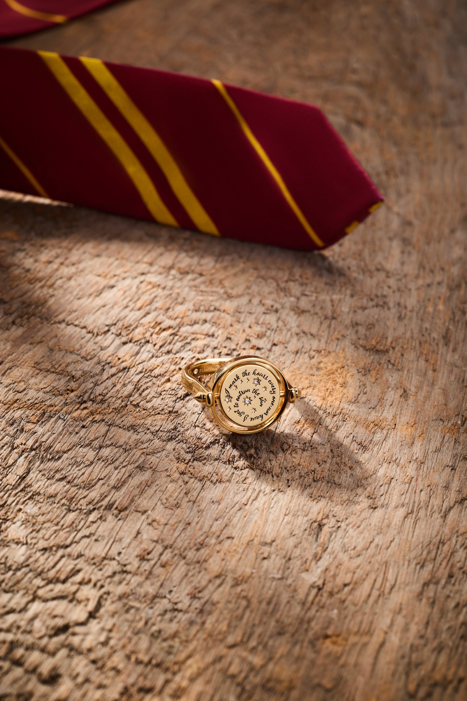 Harry Potter™ Time Turner Flip Ring Gold