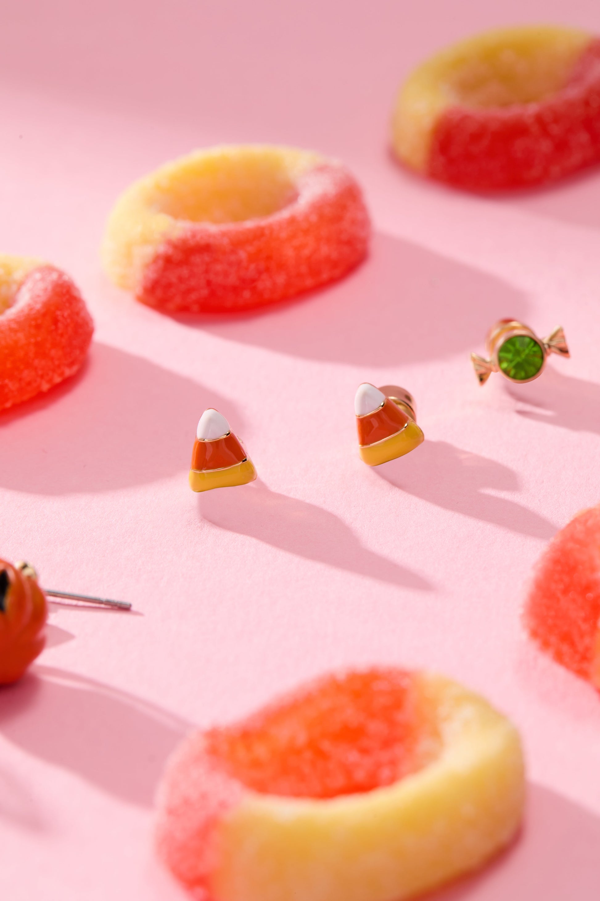 SOM - Trick or Treat earring set Gold