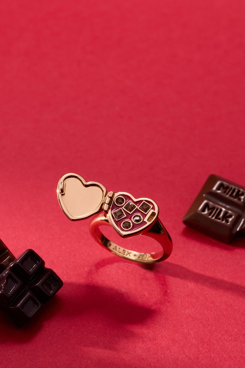 Box of Chocolate Locket Ring Gold