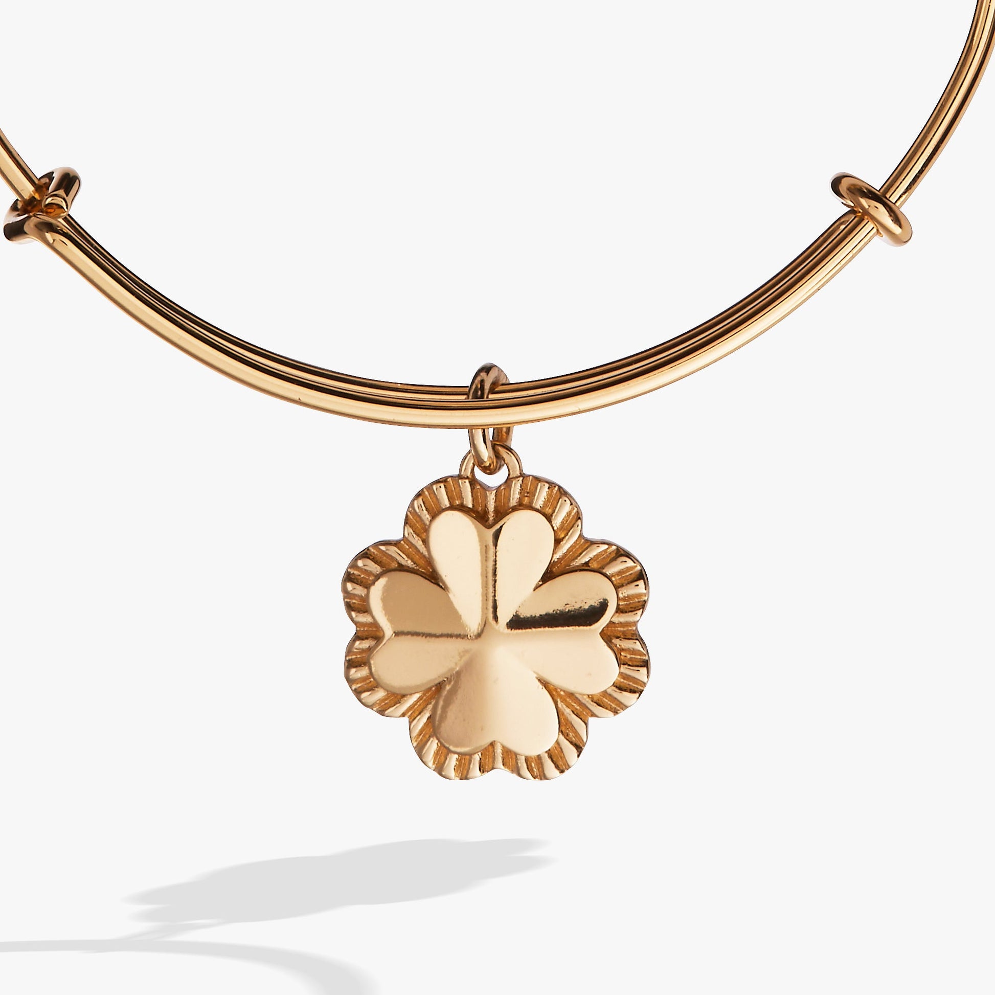 Four-Leaf Clover Charm Bangle Gold