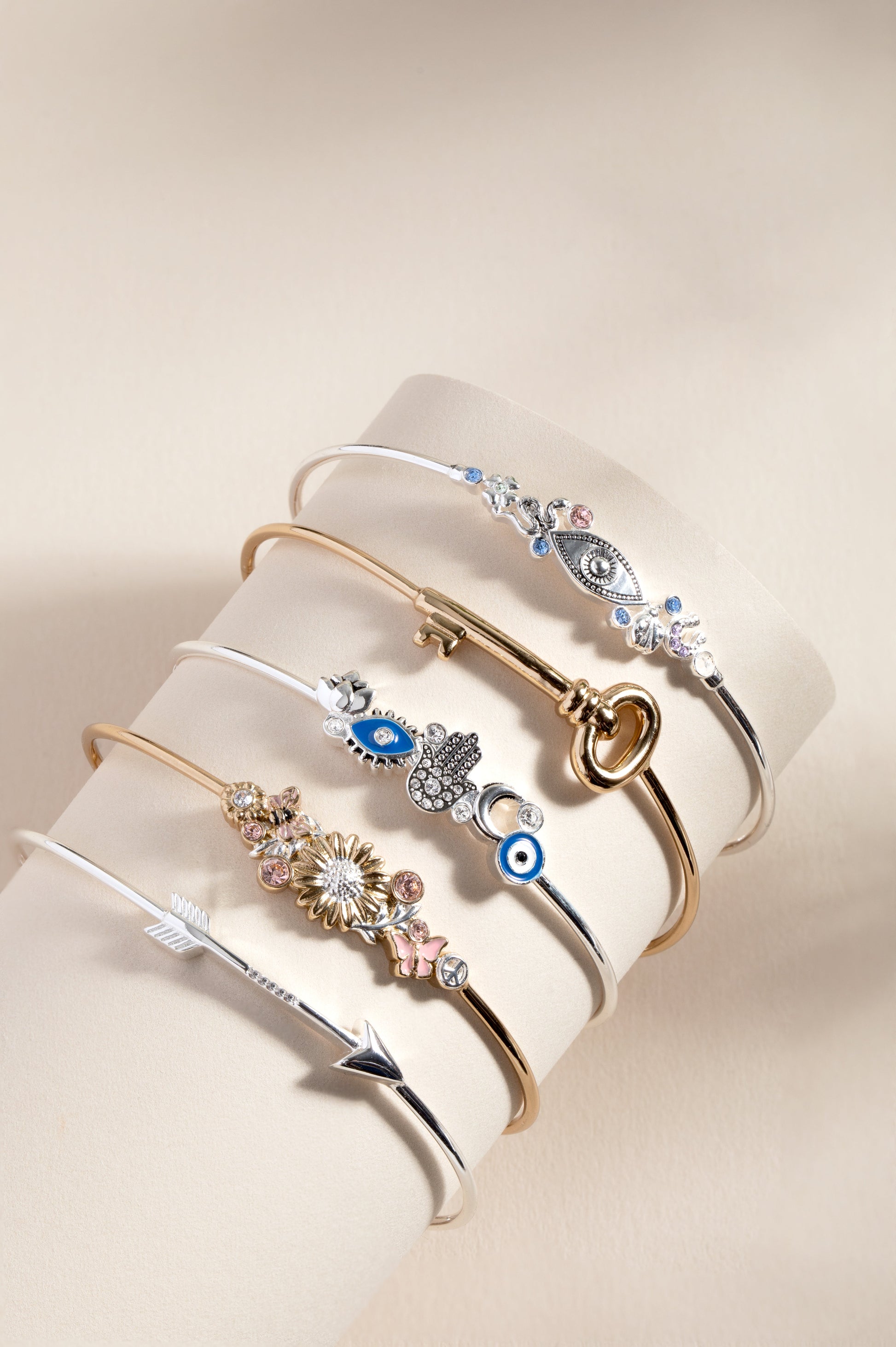 Protection Bangle Silver