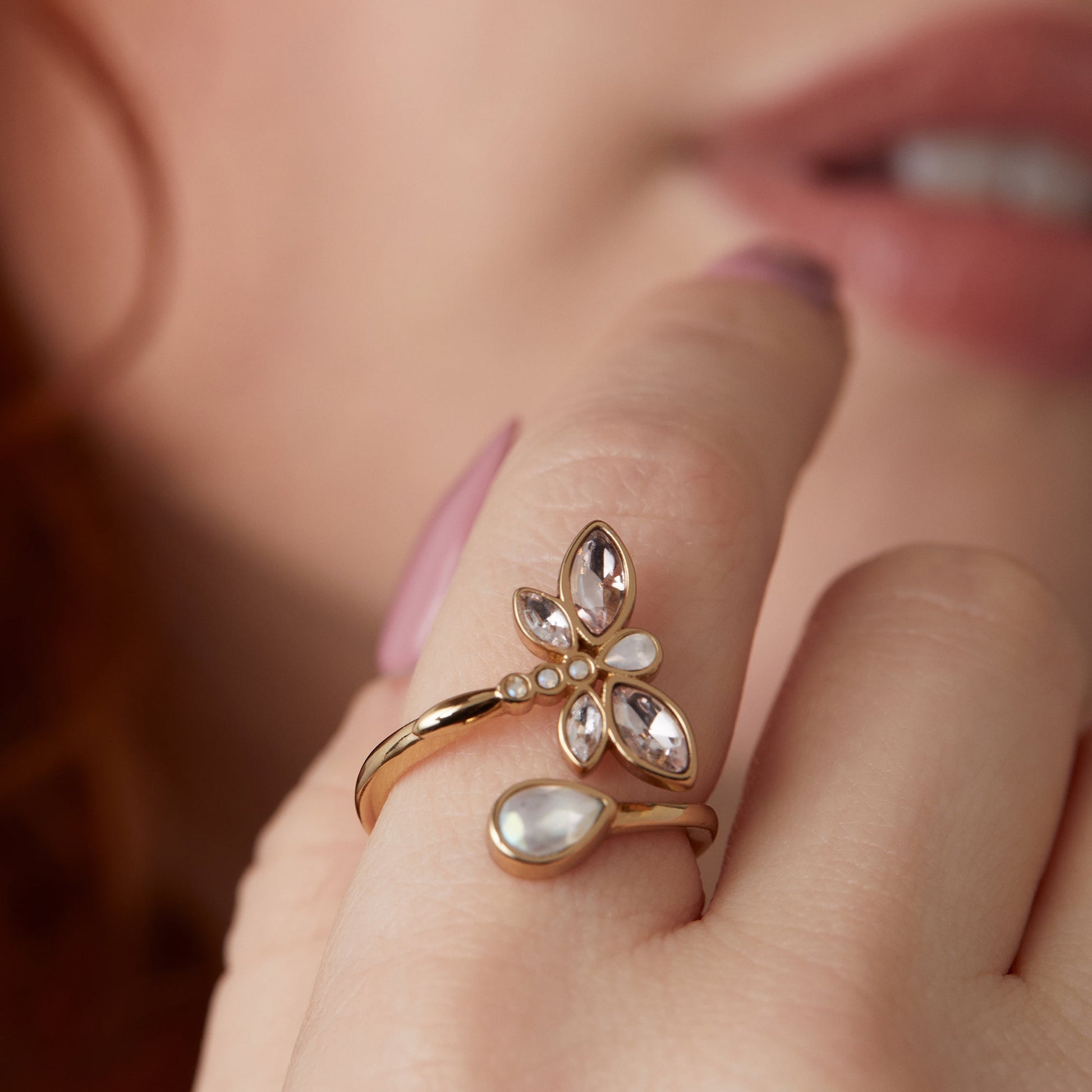 Crystal Dragonfly Ring Gold