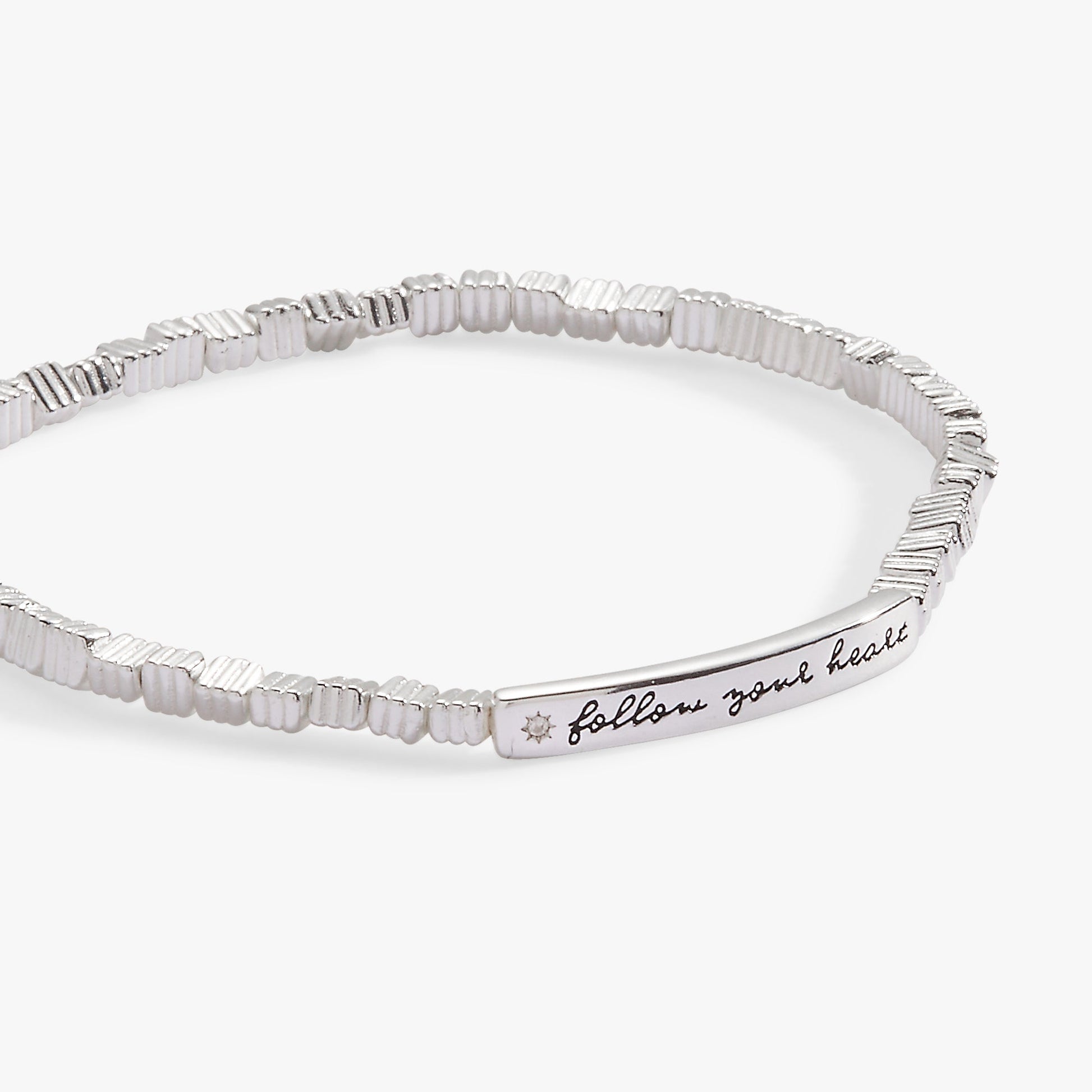 Follow Your Heart Stretch Bracelet Gold