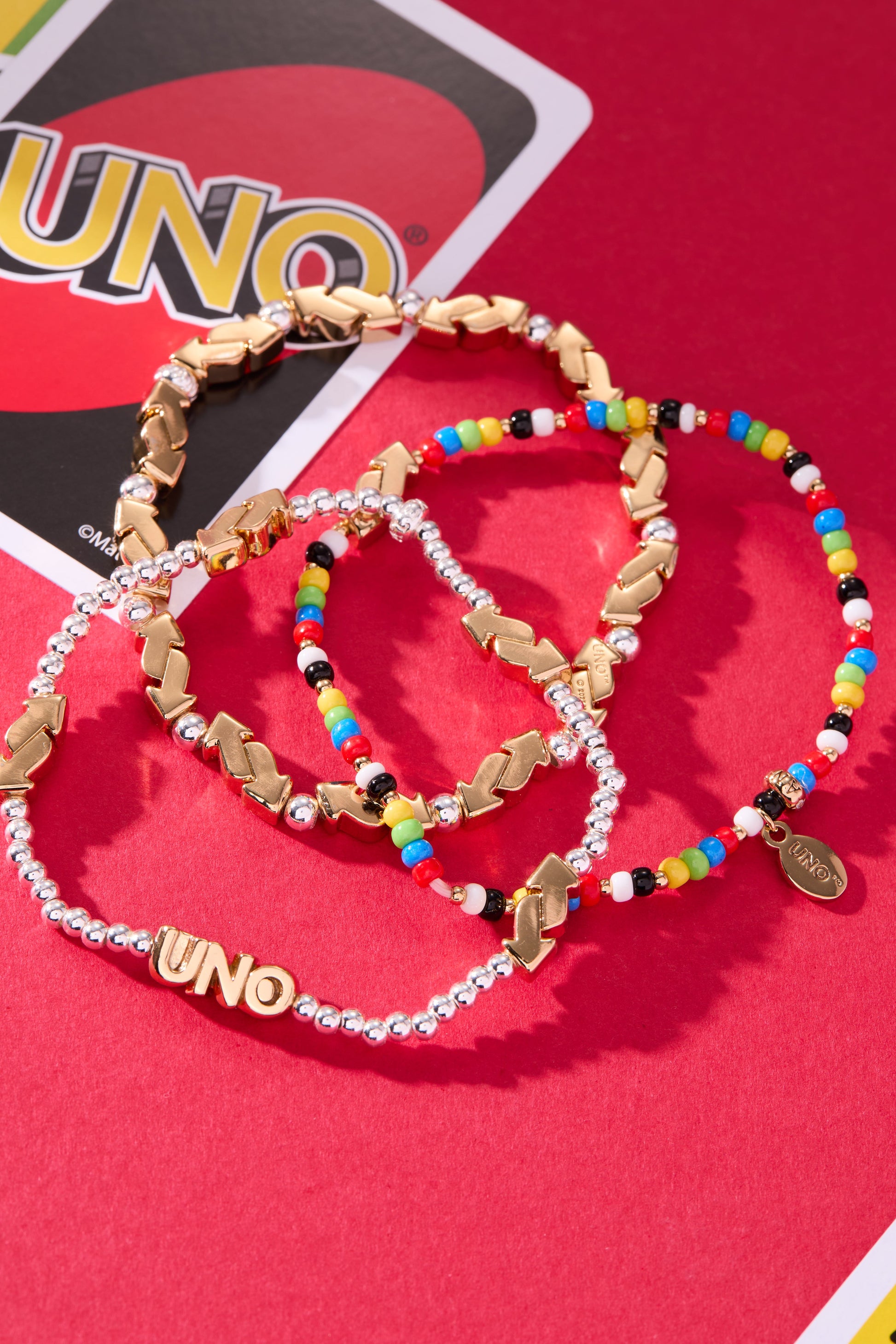 UNO™ Reverse Color Beaded Stretch Bracelet Gold