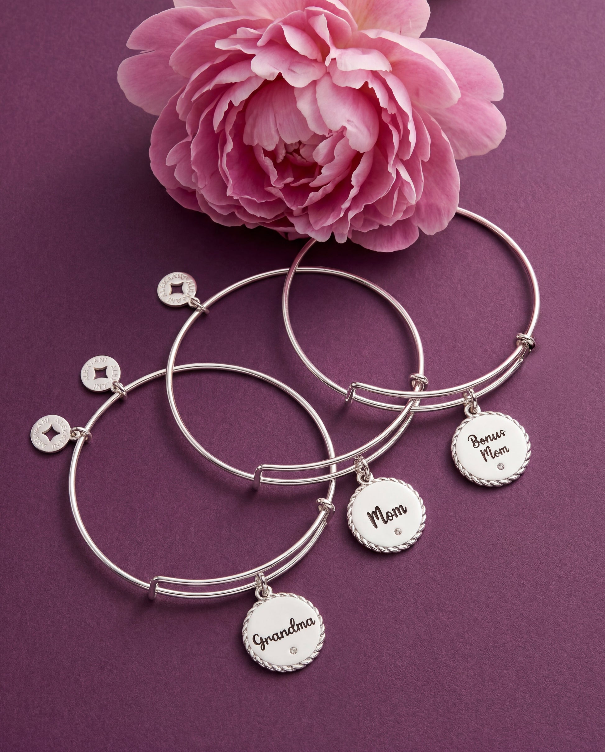 Grandma Charm Bangle Gold