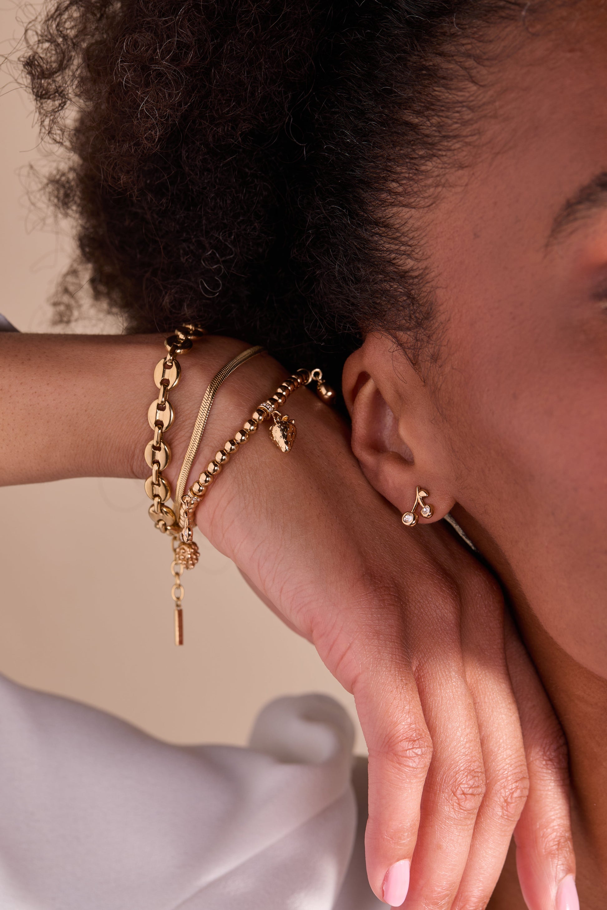 Fresh Orchard Charm Stretch Bracelet Gold