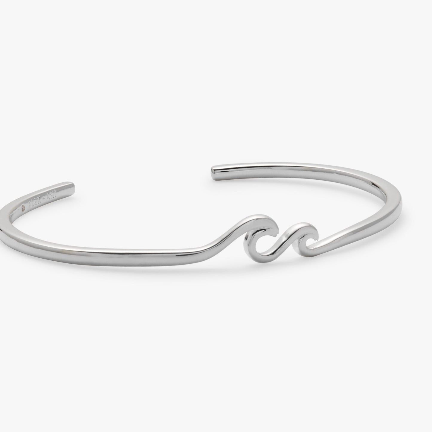 Wave Cuff Gold