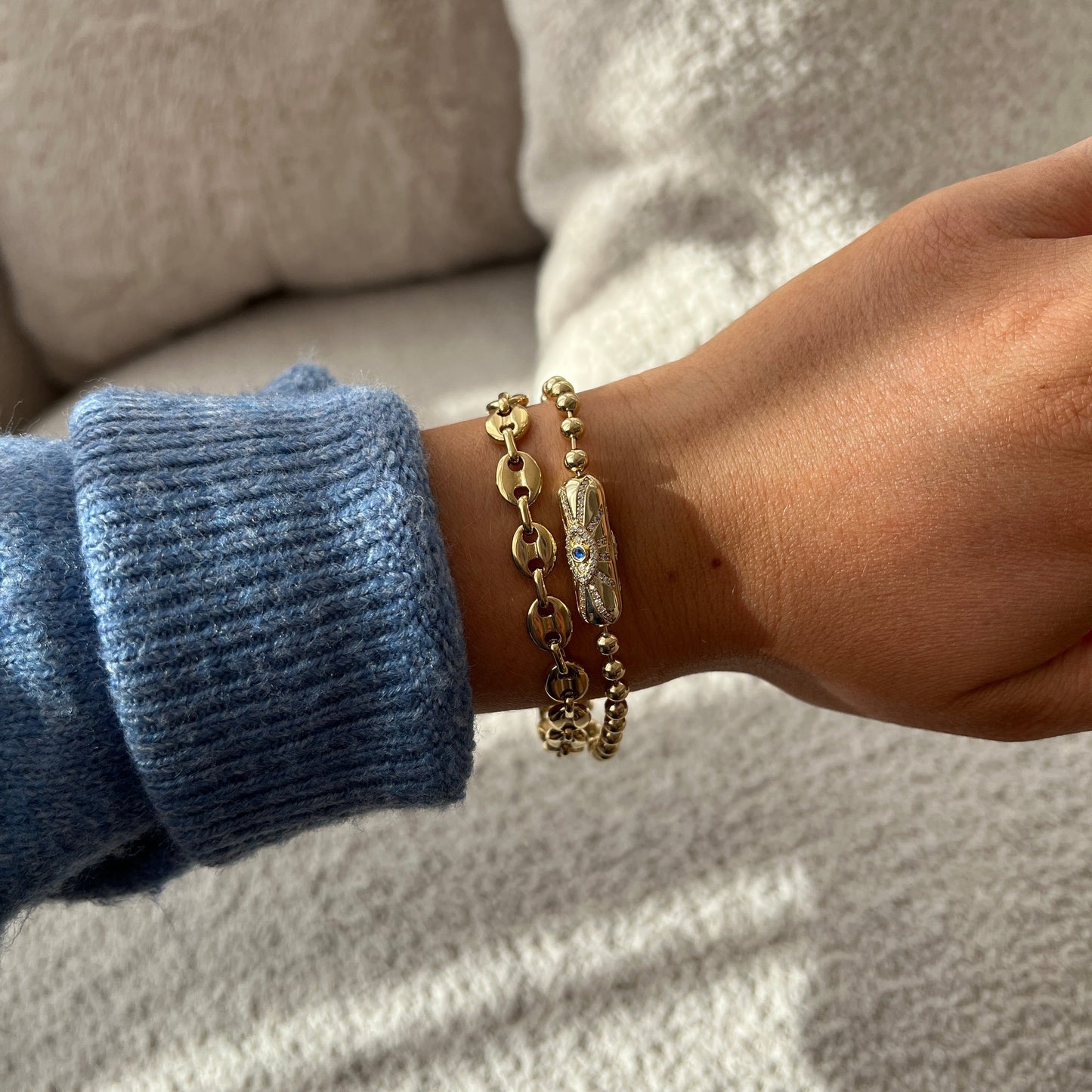 Evil Eye Barrel Closure Bracelet Gold