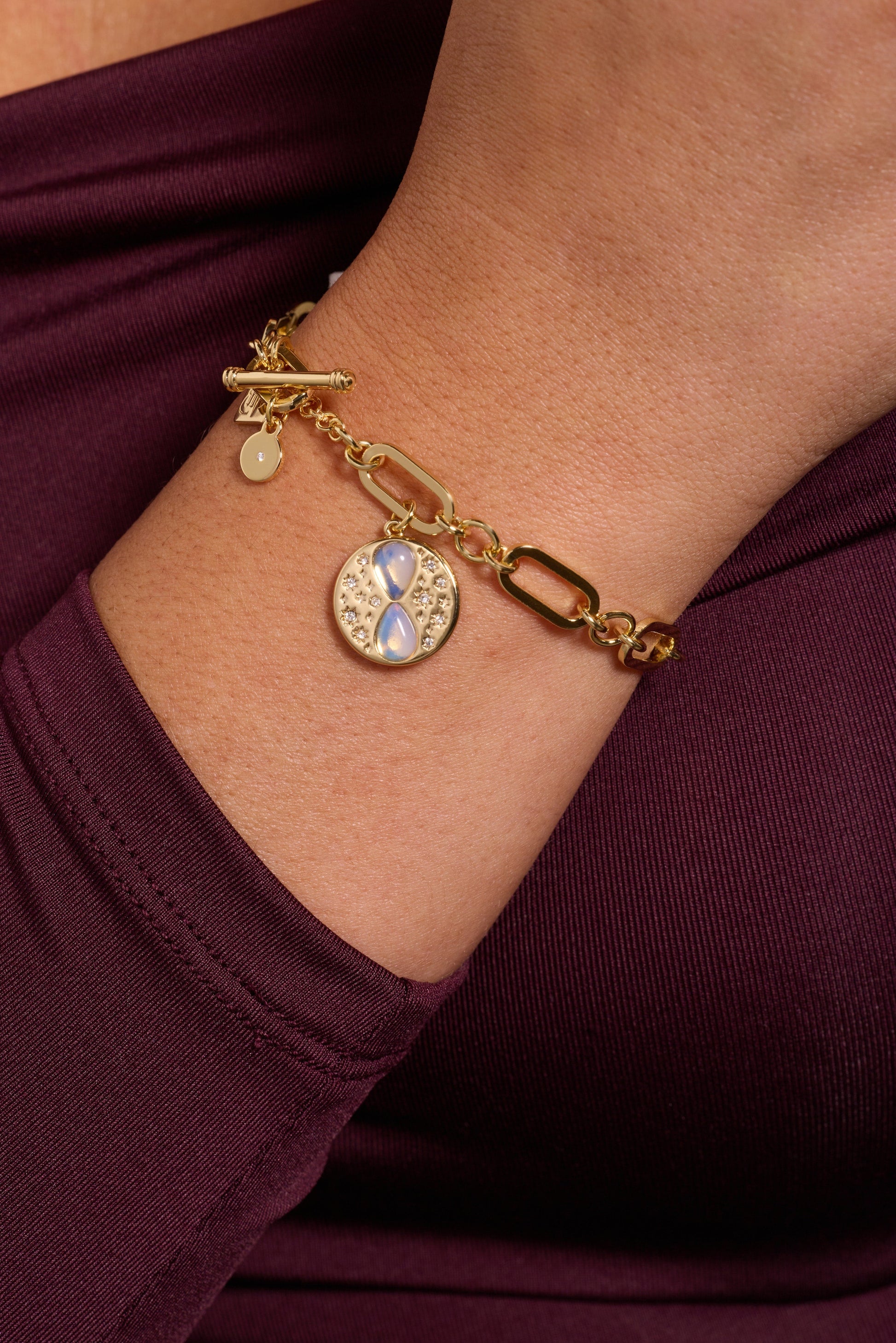 Harry Potter™ Time Turner Toggle Bracelet Gold