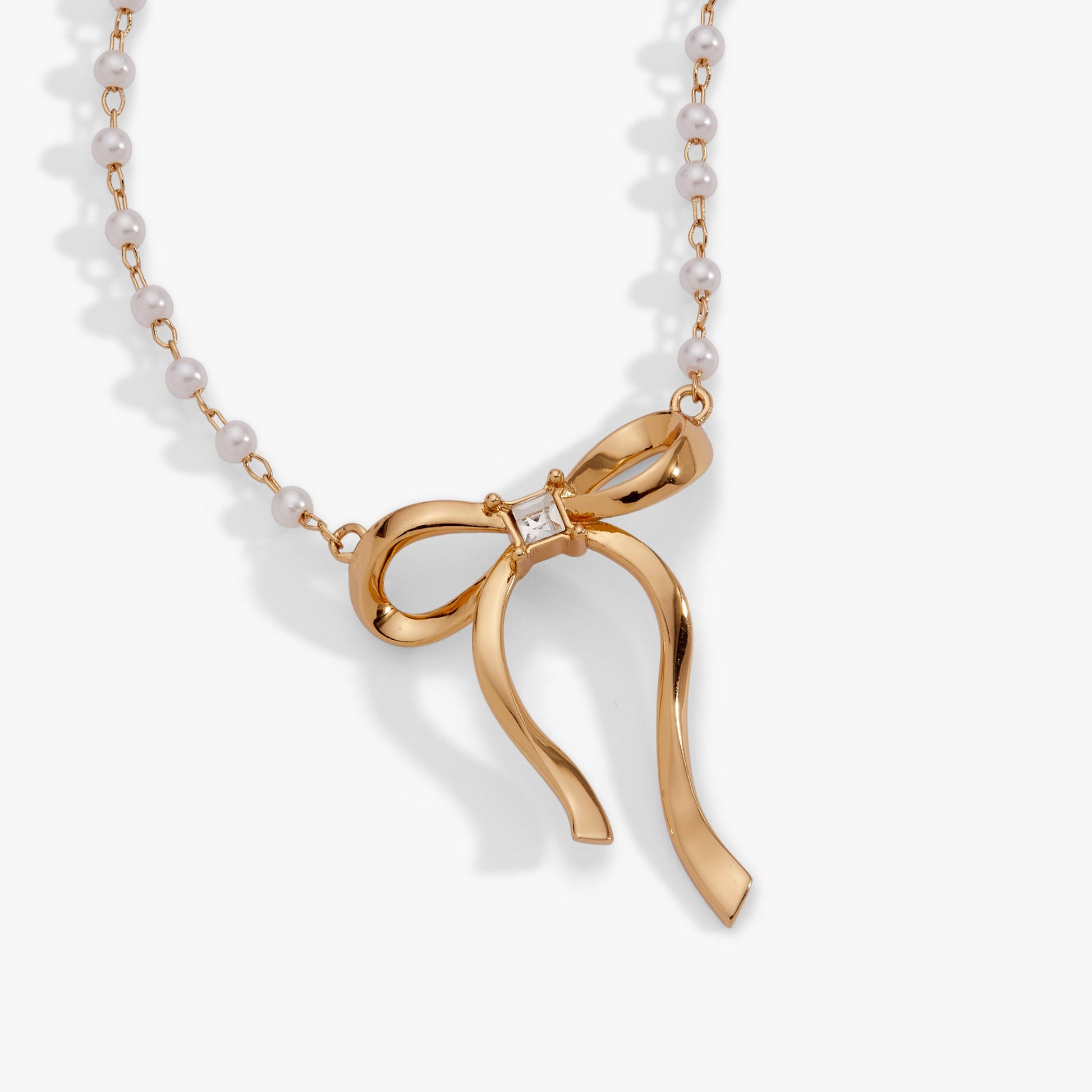 Pearl Coquette Necklace Gold
