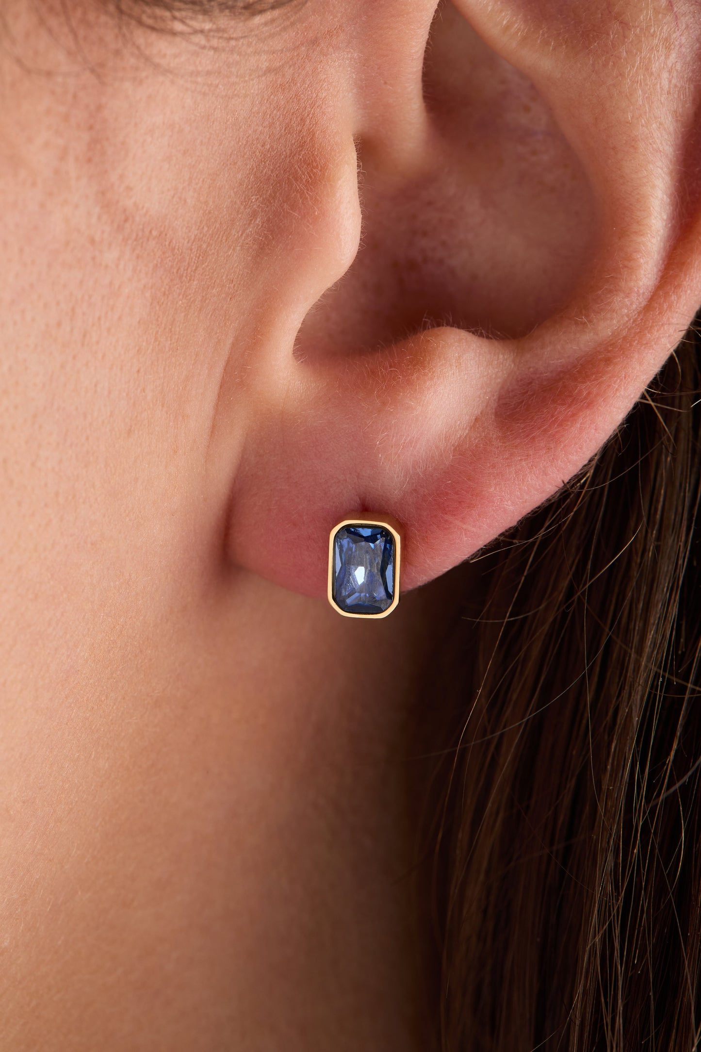September Emerald-Cut Birthstone Stud Stainless Steel Gold