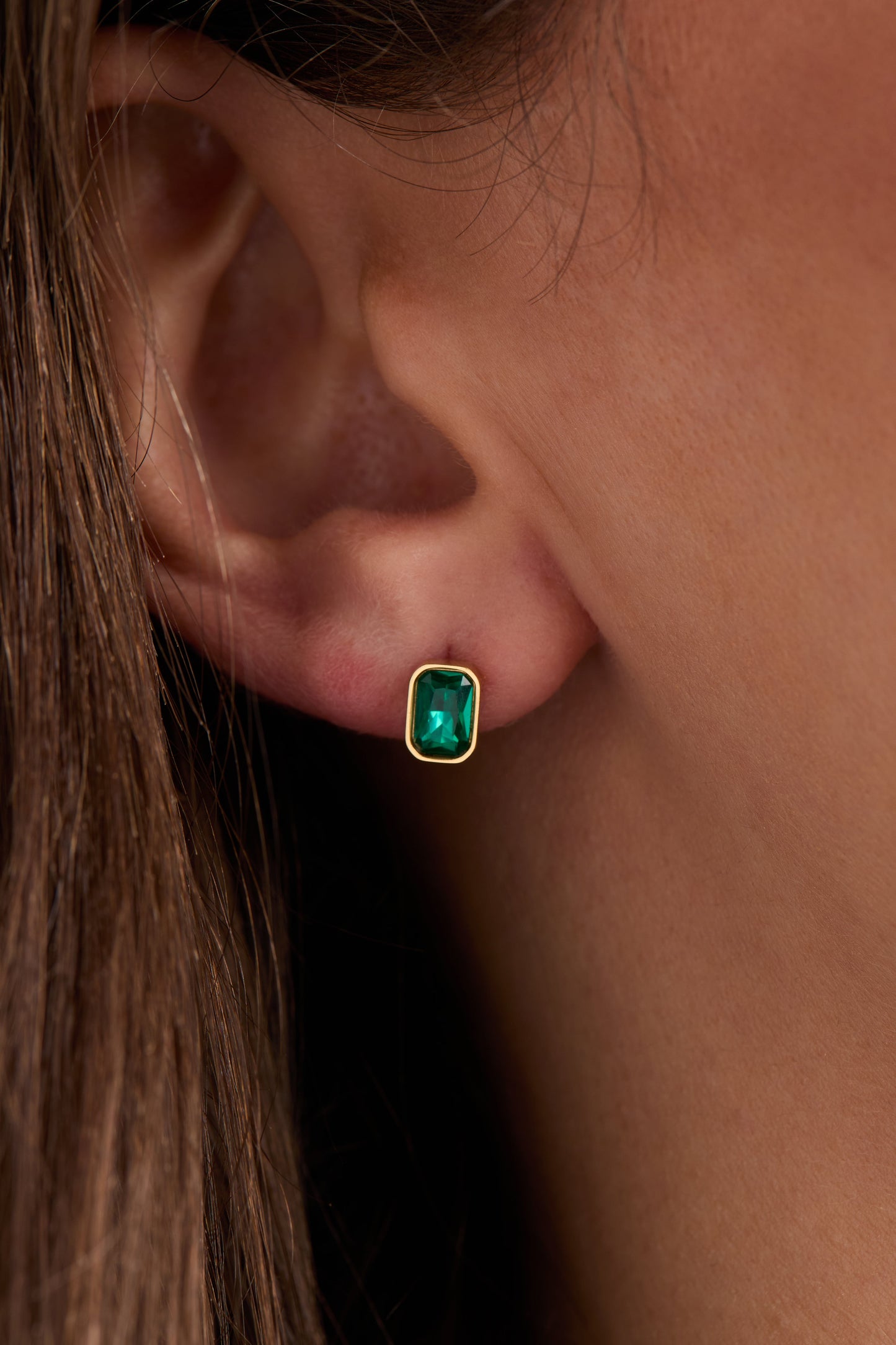 December Emerald-Cut Birthstone Stud Stainless Steel Gold