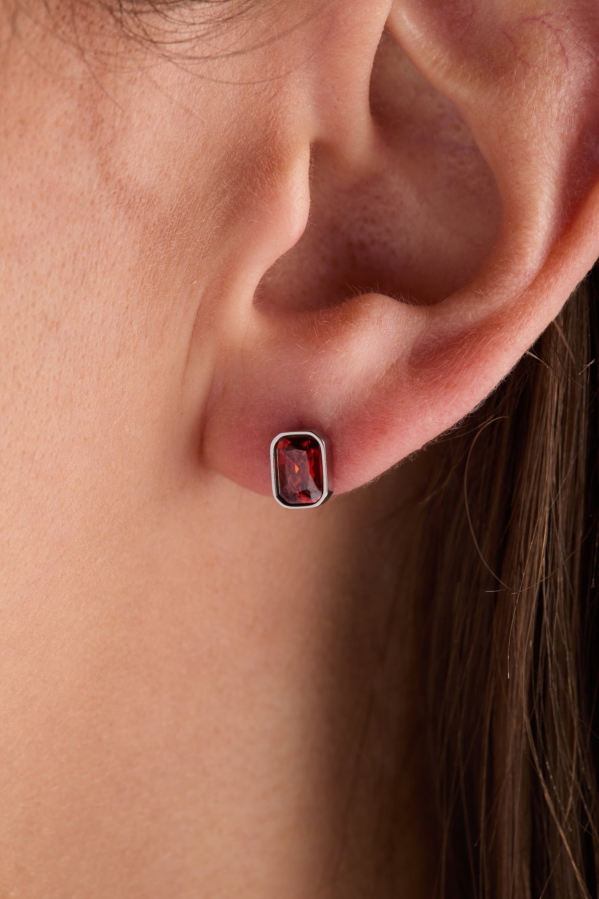 January Emerald-Cut Birthstone Stud Stainless Steel Gold