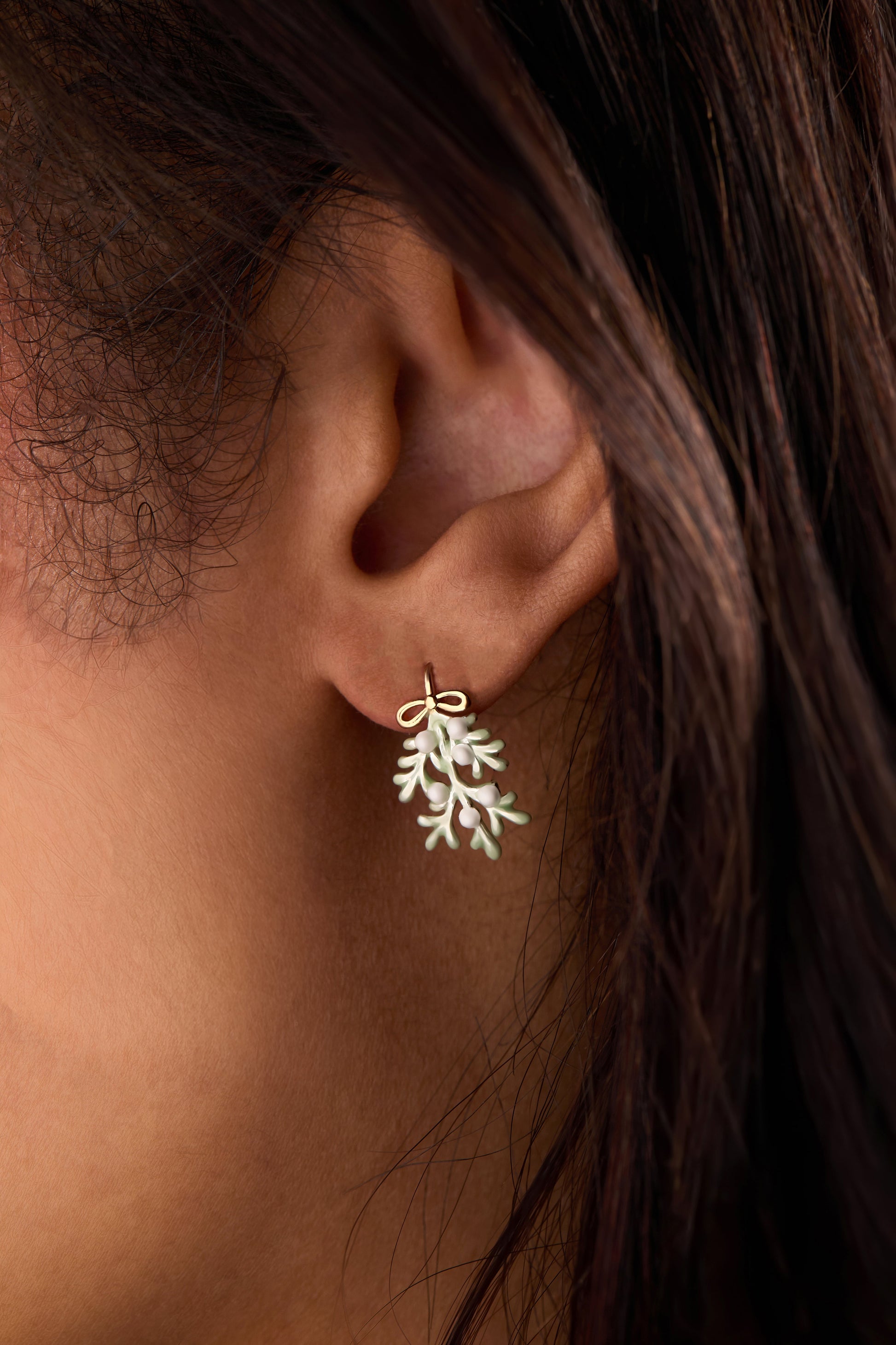 Mistletoe Earrings Gold