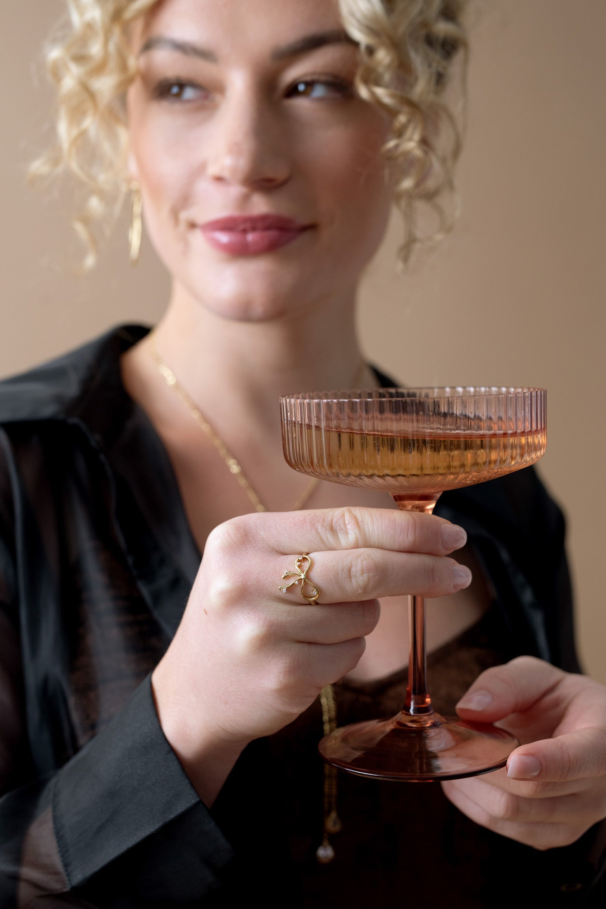 Coquette Bow Ring Shiny Gold