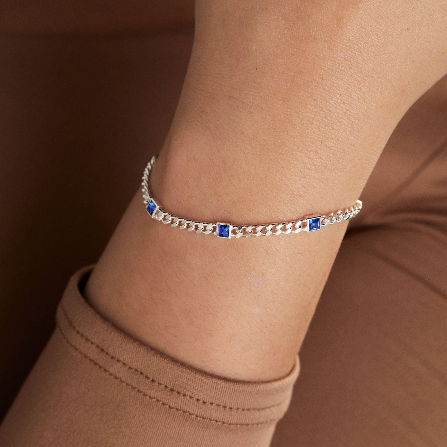 Sapphire Curb Chain Bracelet, September Birthstone Gold