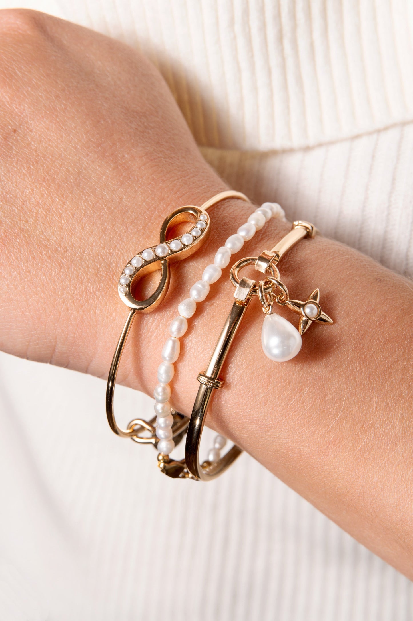 Freshwater Pearl Bracelet Stainless Steel Gold