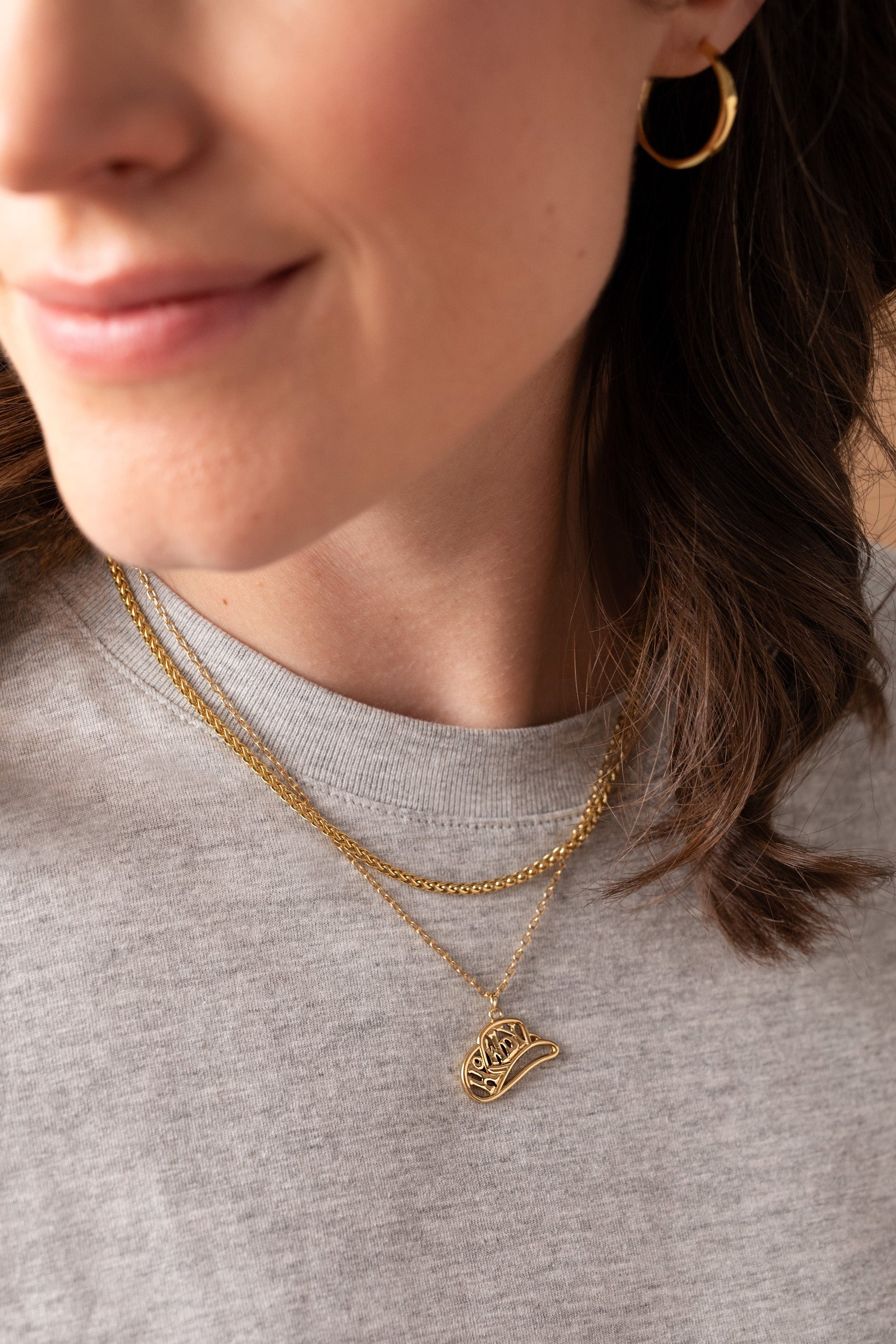 Howdy Necklace Gold