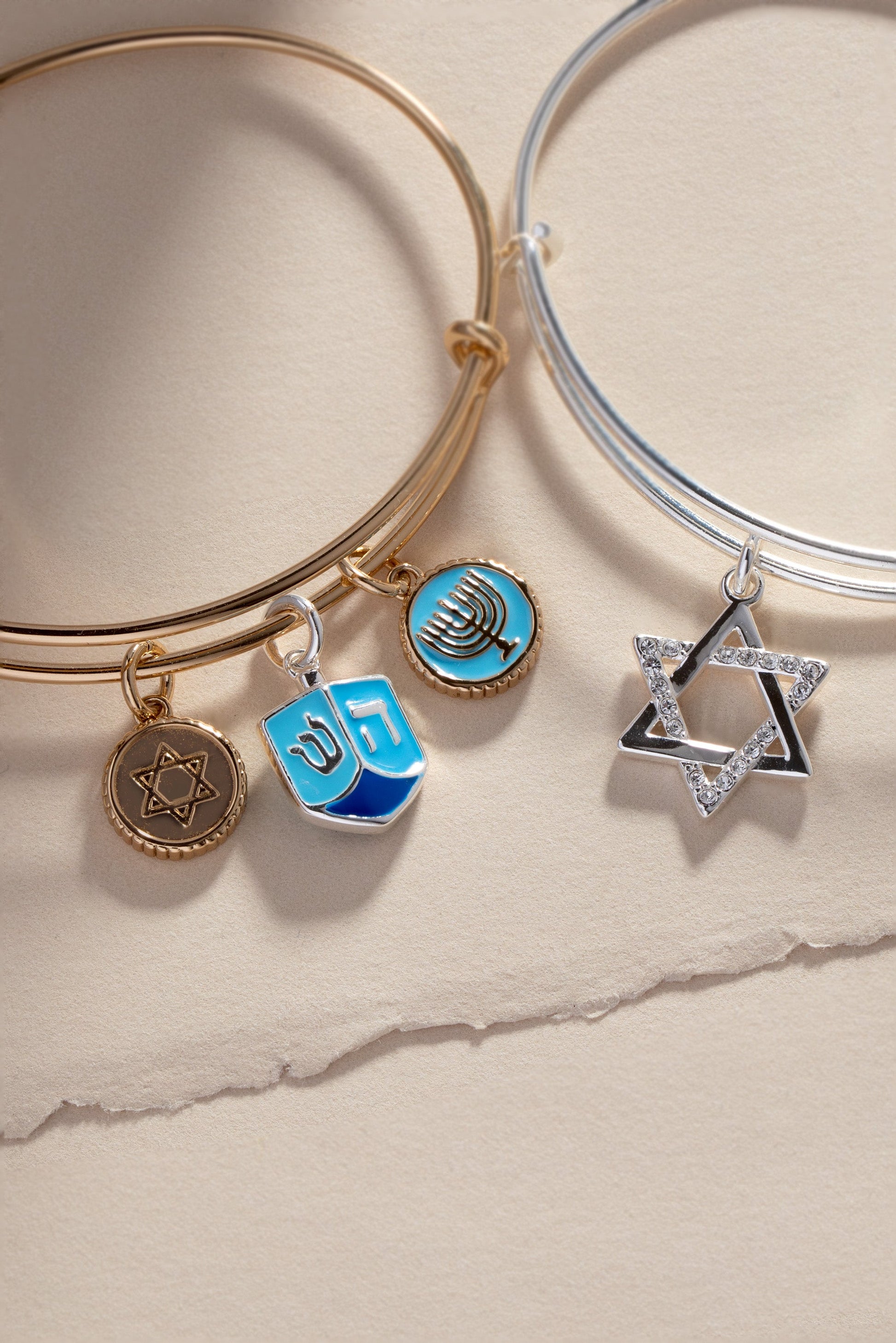 Holiday Star of David Bangle Shiny Silver