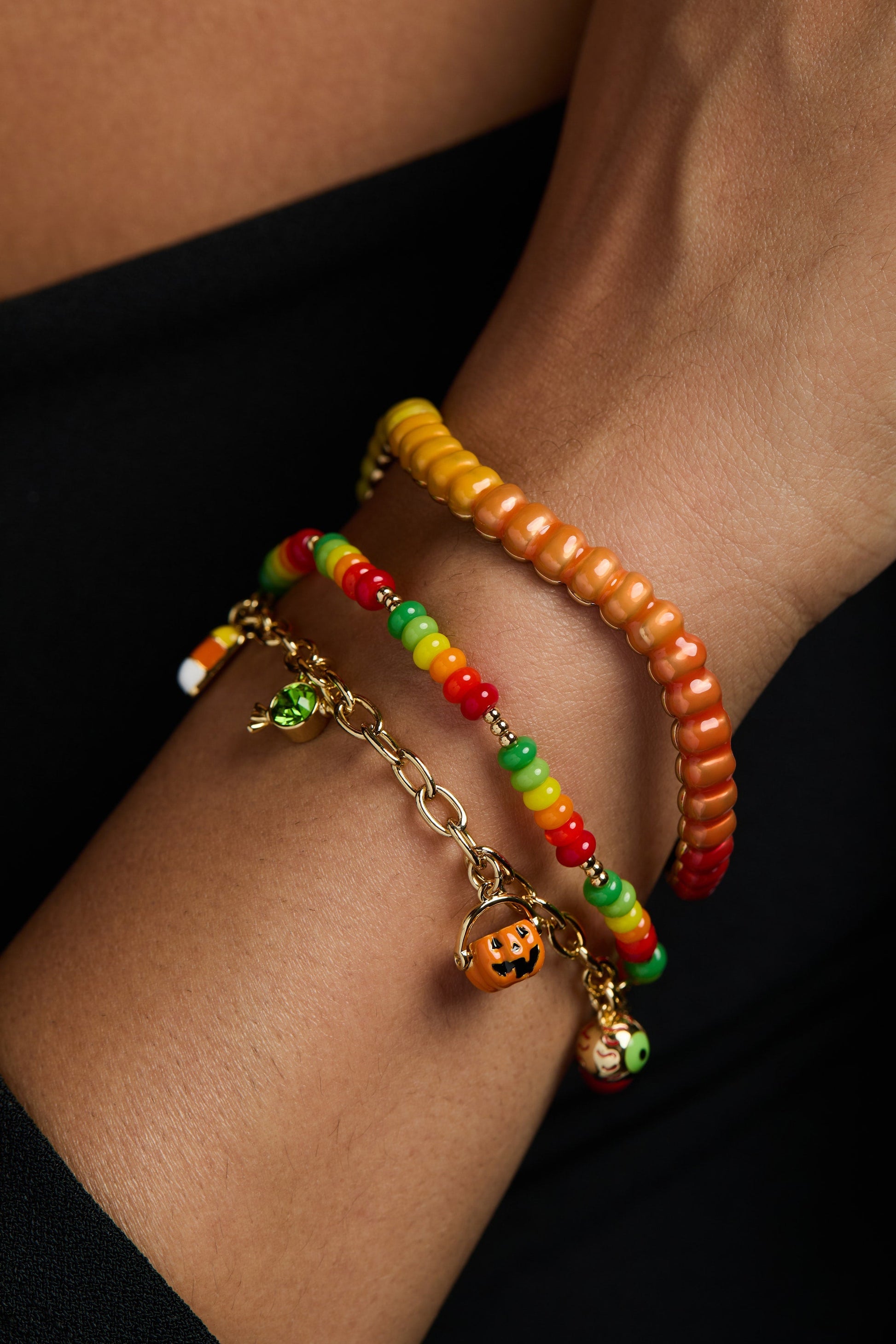 SOM - Trick or Treat Charm bracelet Gold