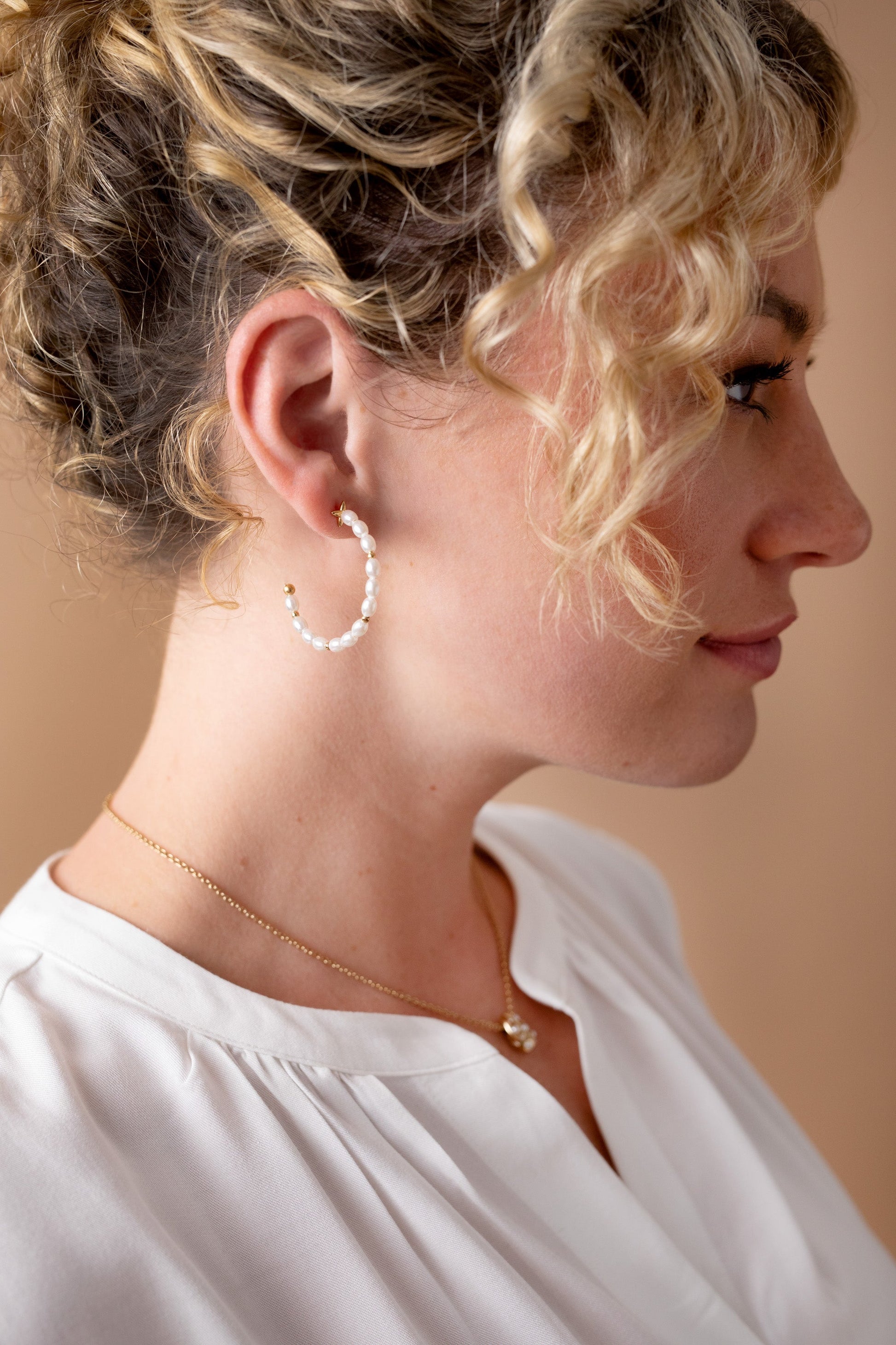 Rice Pearl Hoop Earring Gold