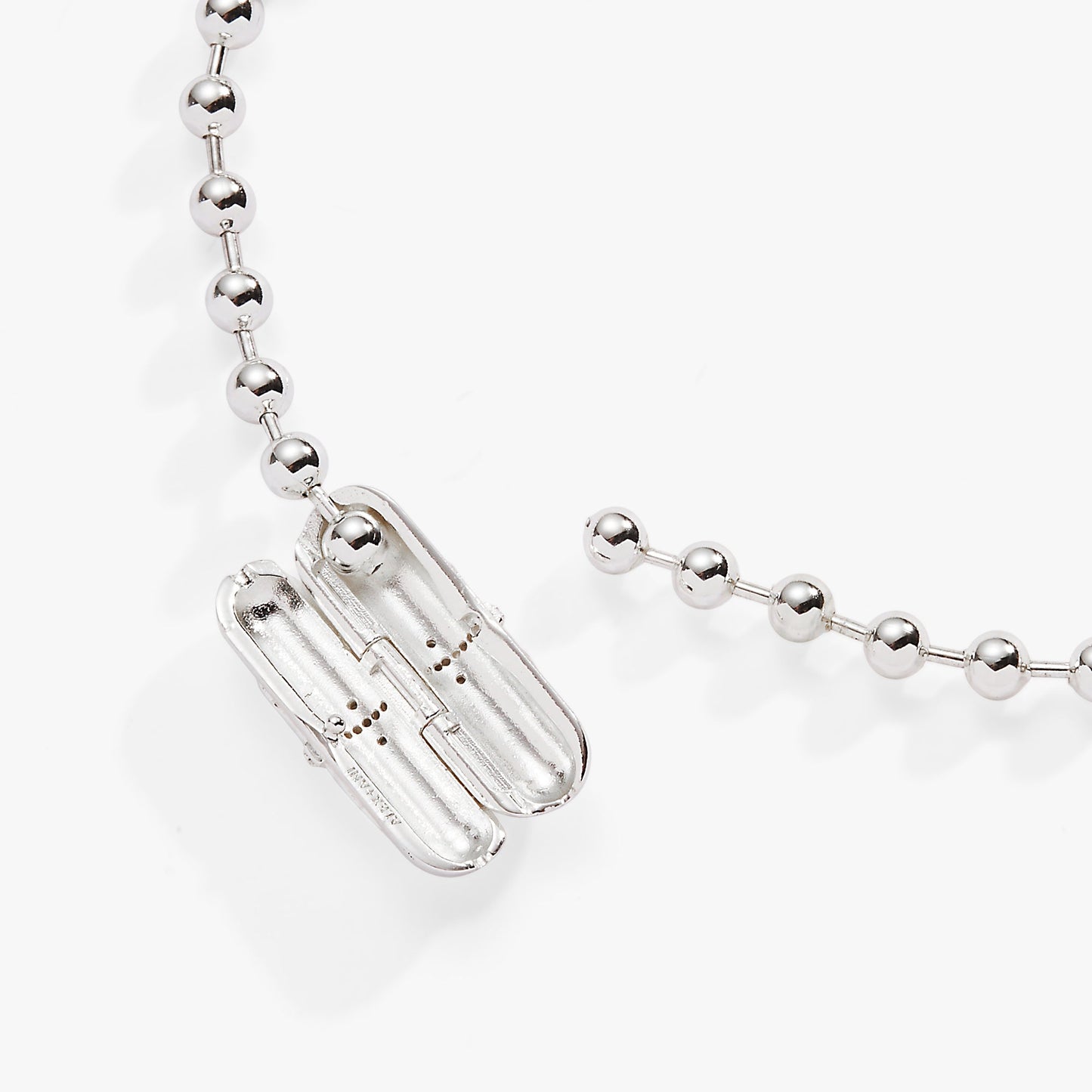 Wings with Cross Barrel Closure Bracelet Silver