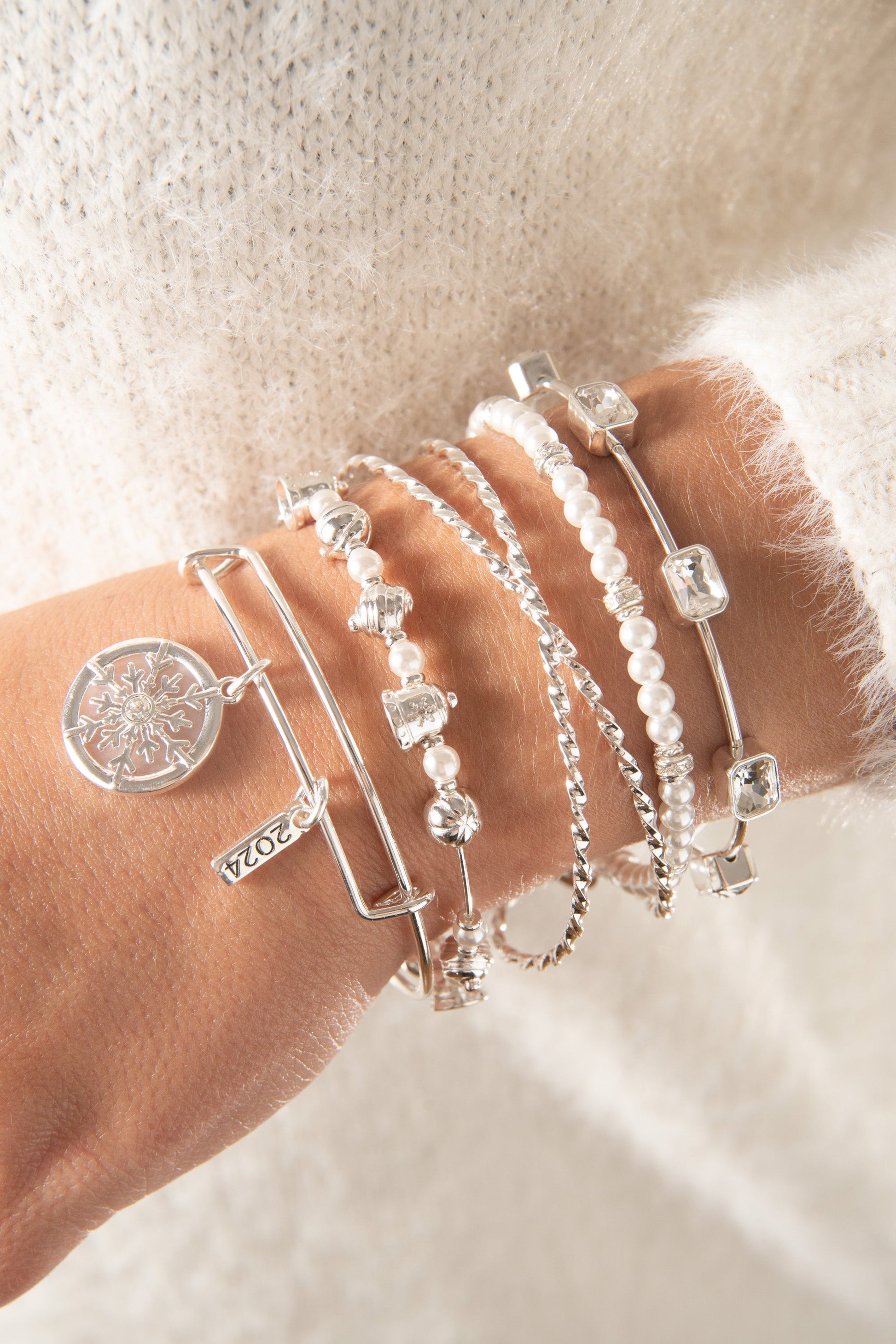 Bells Beaded Bangle Silver