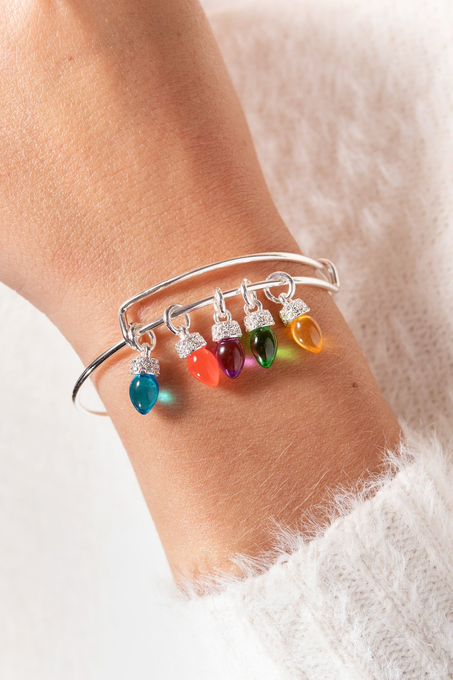 Christmas Light Bulb Charm Bangle Gold